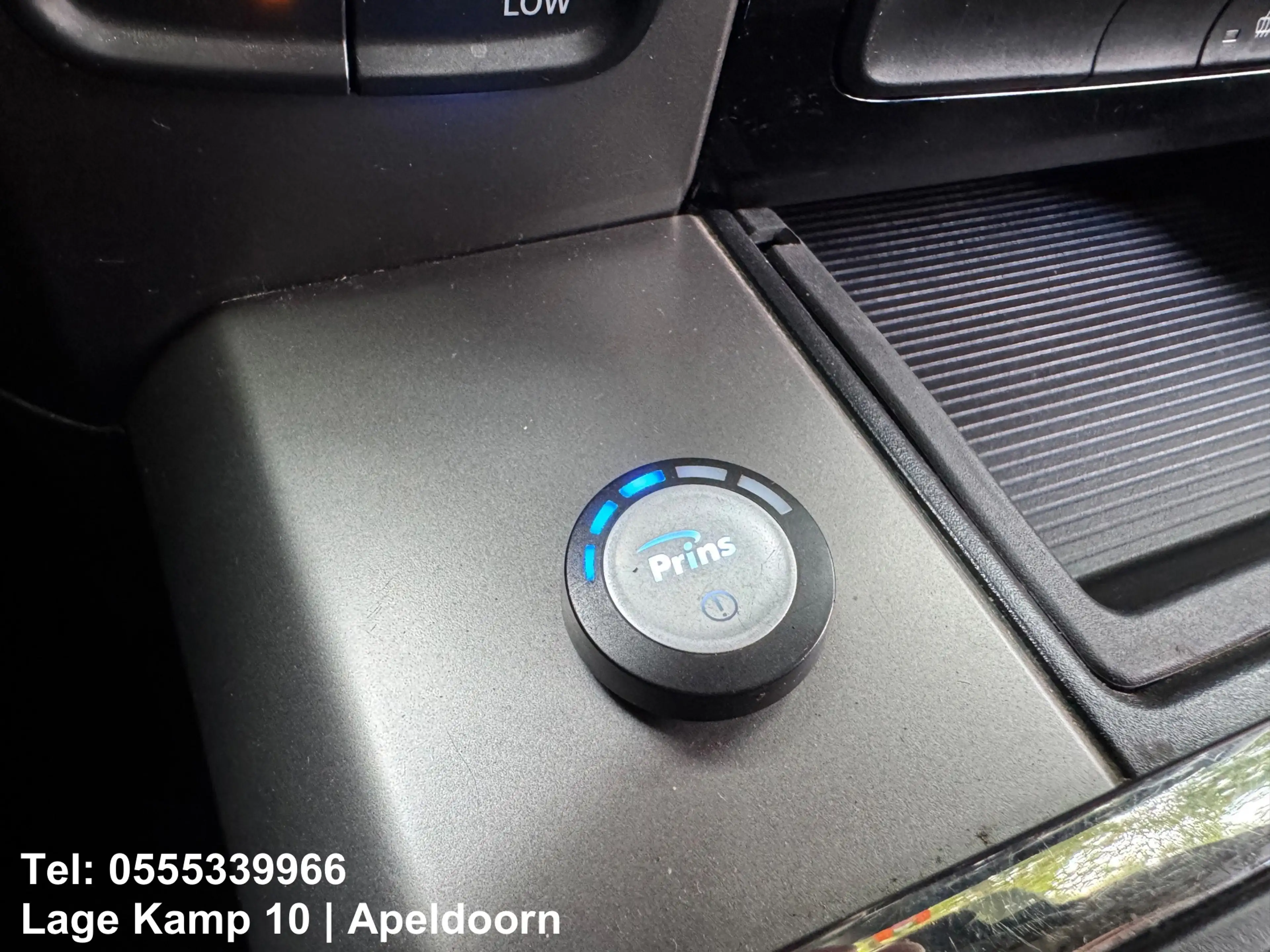 Dodge RAM 1500 5.7 V8 Quad Cab 6'4 LPG Wide Body NL Auto Pan — photo 28