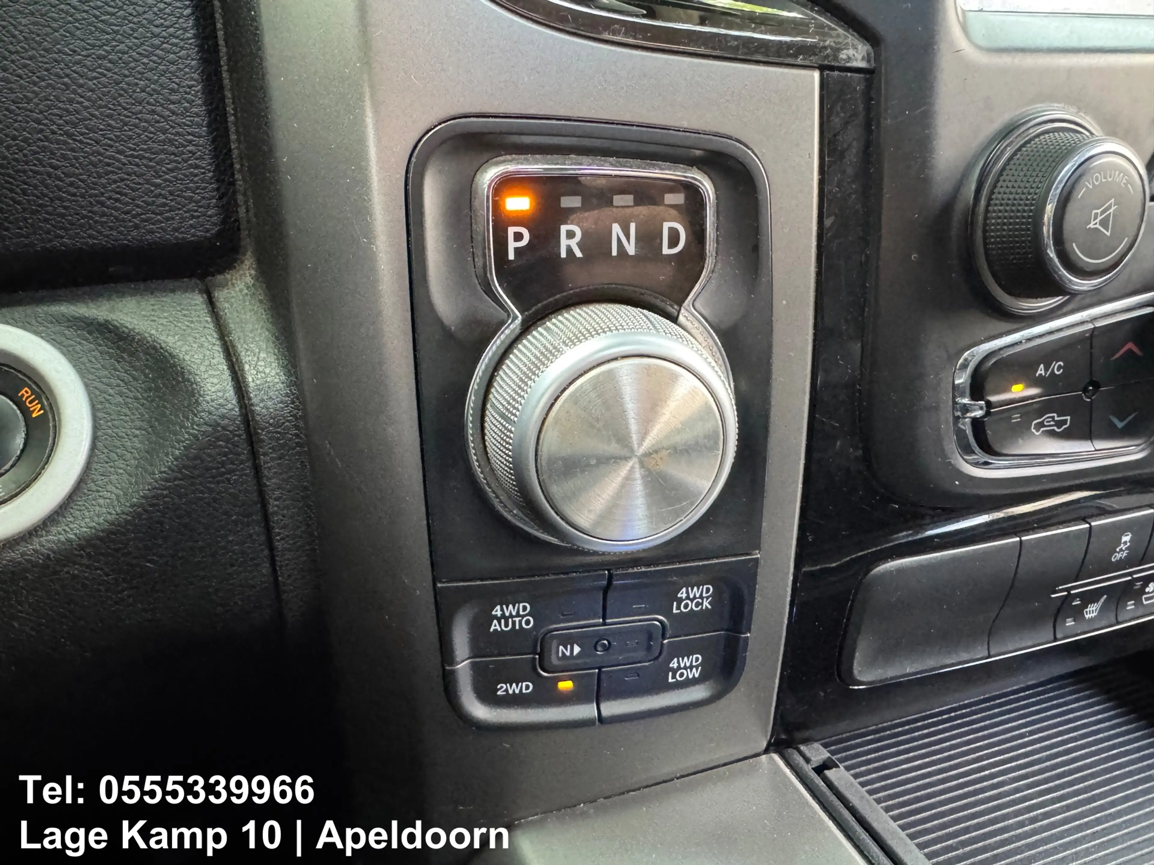 Dodge RAM 1500 5.7 V8 Quad Cab 6'4 LPG Wide Body NL Auto Pan — photo 31