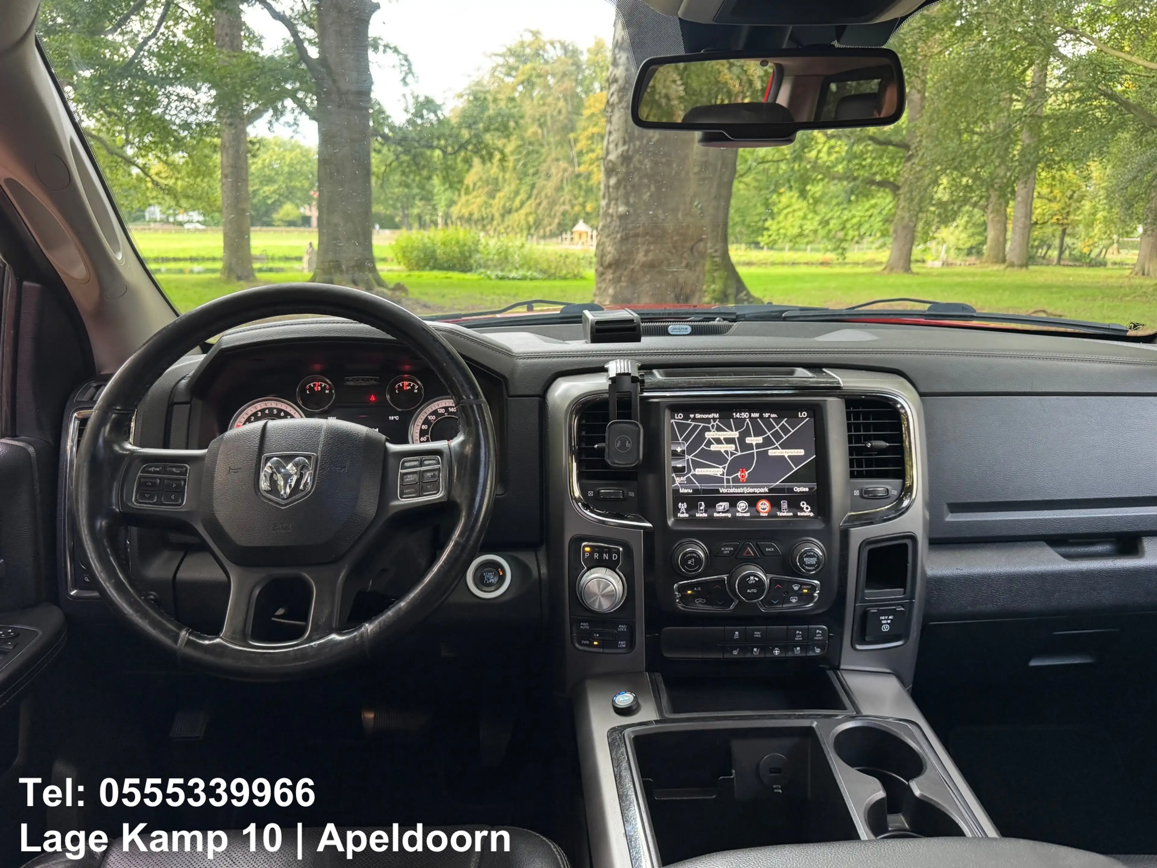 Dodge RAM 1500 5.7 V8 Quad Cab 6'4 LPG Wide Body NL Auto Pan — photo 9