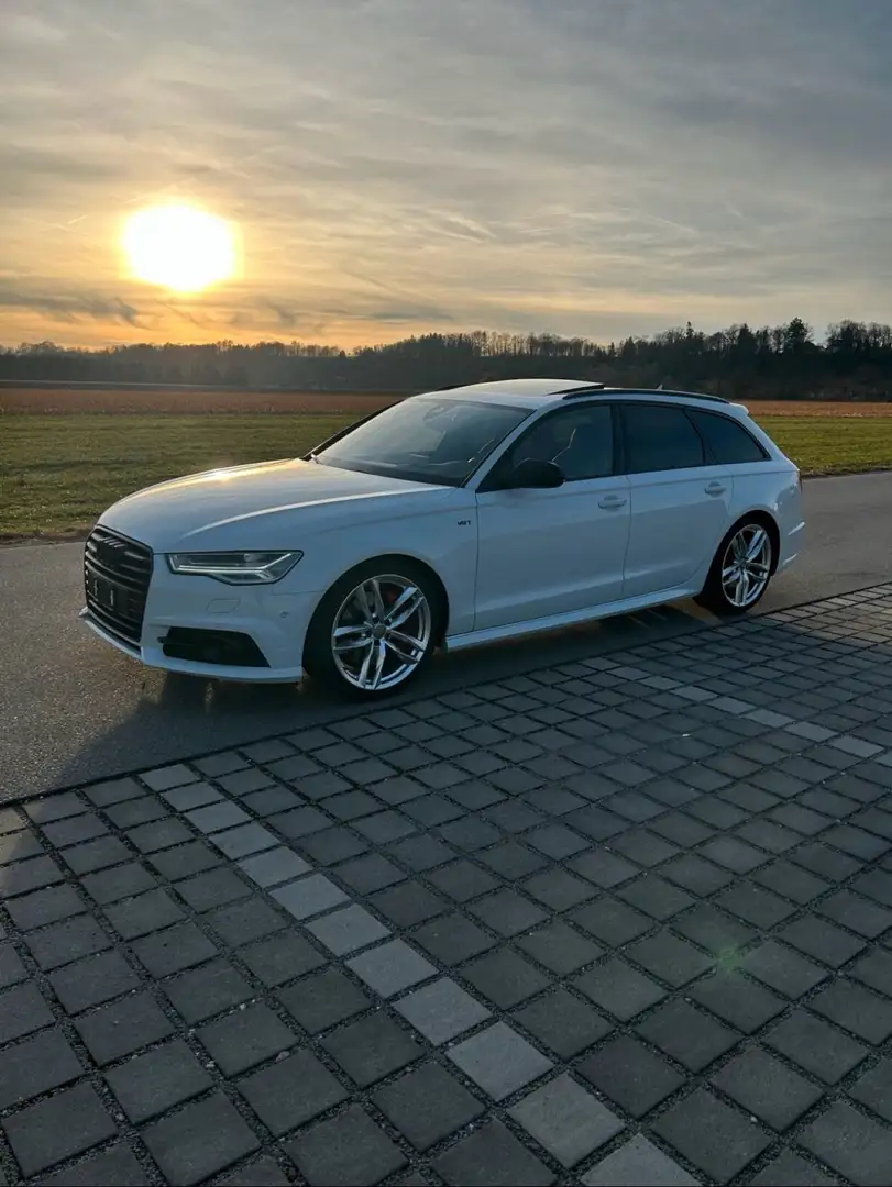 Audi A6 Competiton•HUD•Luft•Pano•S-Sitze•V8 Soun Weiß - 2