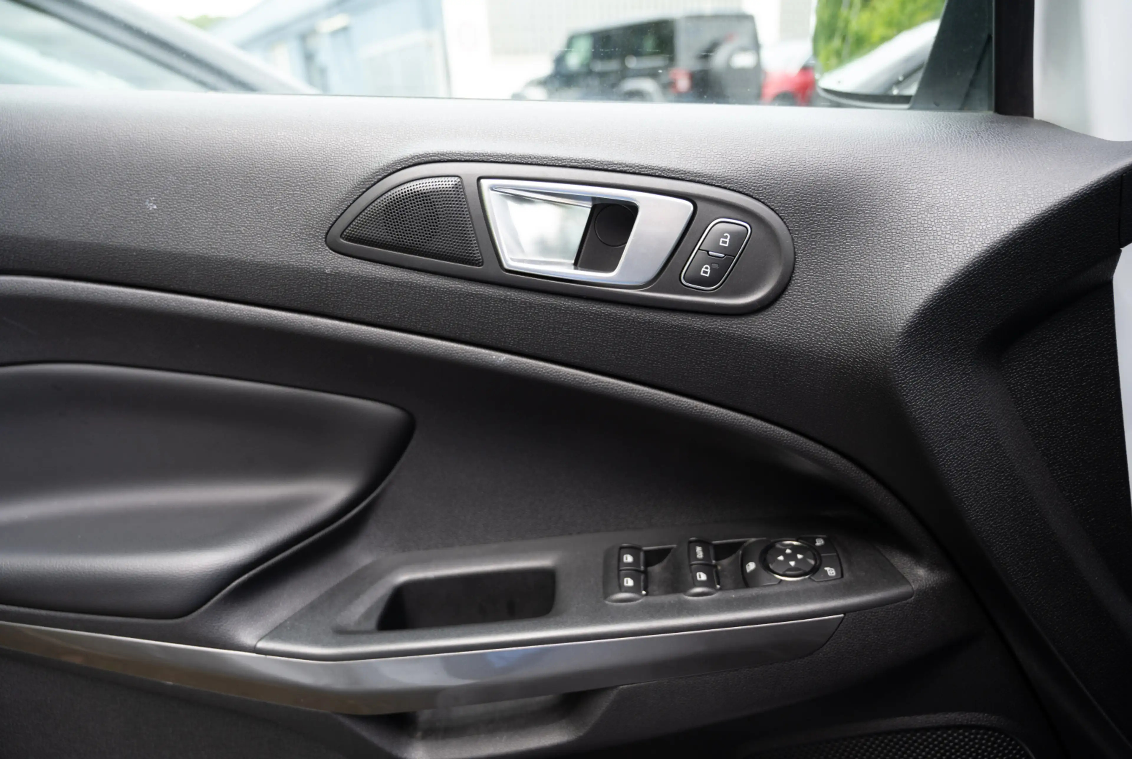 Ford EcoSport 1.0 EcoBoost Cool & Connect 100 *AHK*DAB*BLUETOOTH* *INVENTUR-SALE* — photo 12