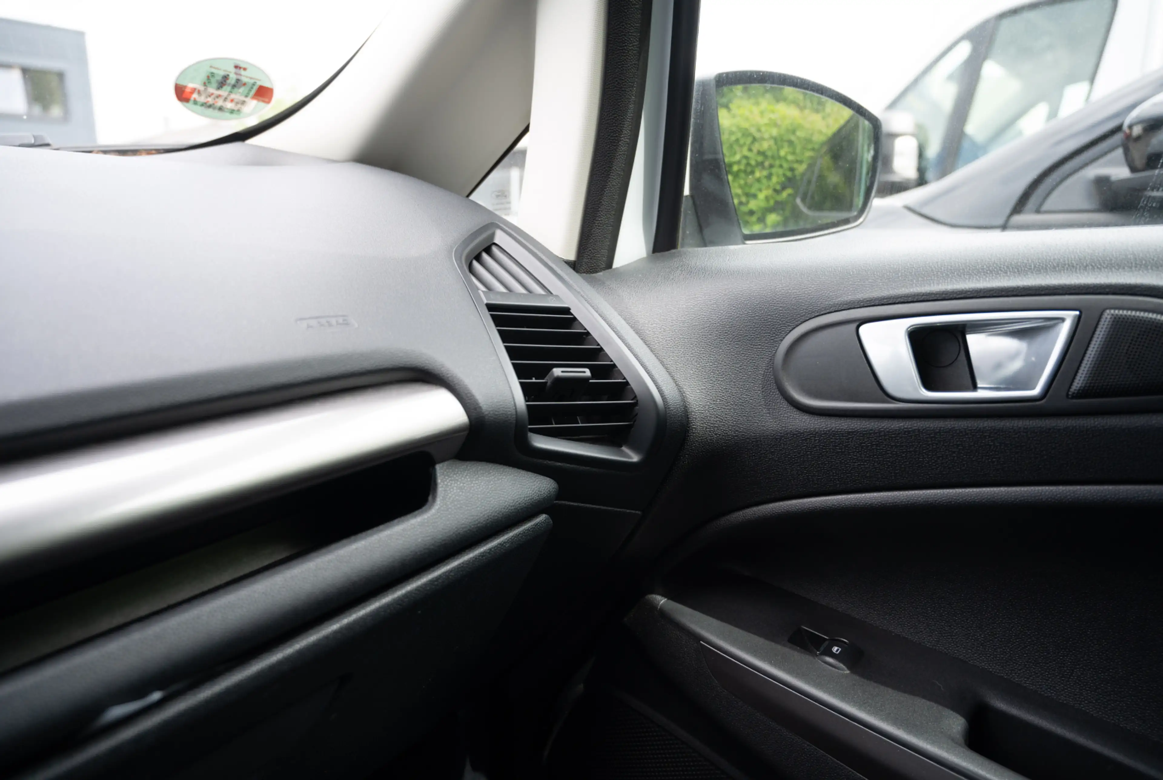 Ford EcoSport 1.0 EcoBoost Cool & Connect 100 *AHK*DAB*BLUETOOTH* *INVENTUR-SALE* — photo 11