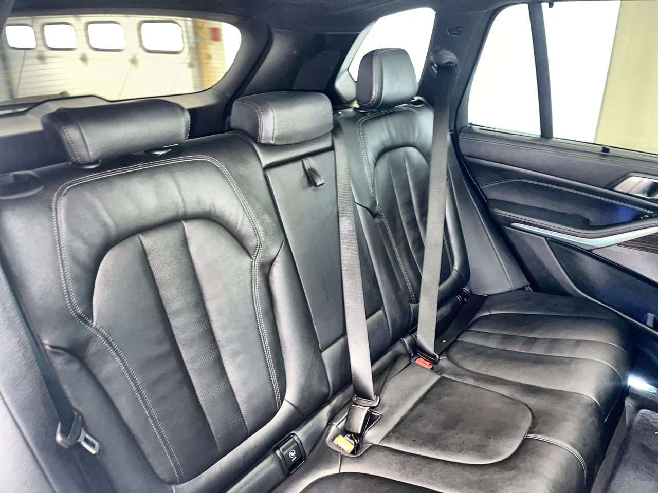 2021 BMW X5 xDrive45e thumb 31