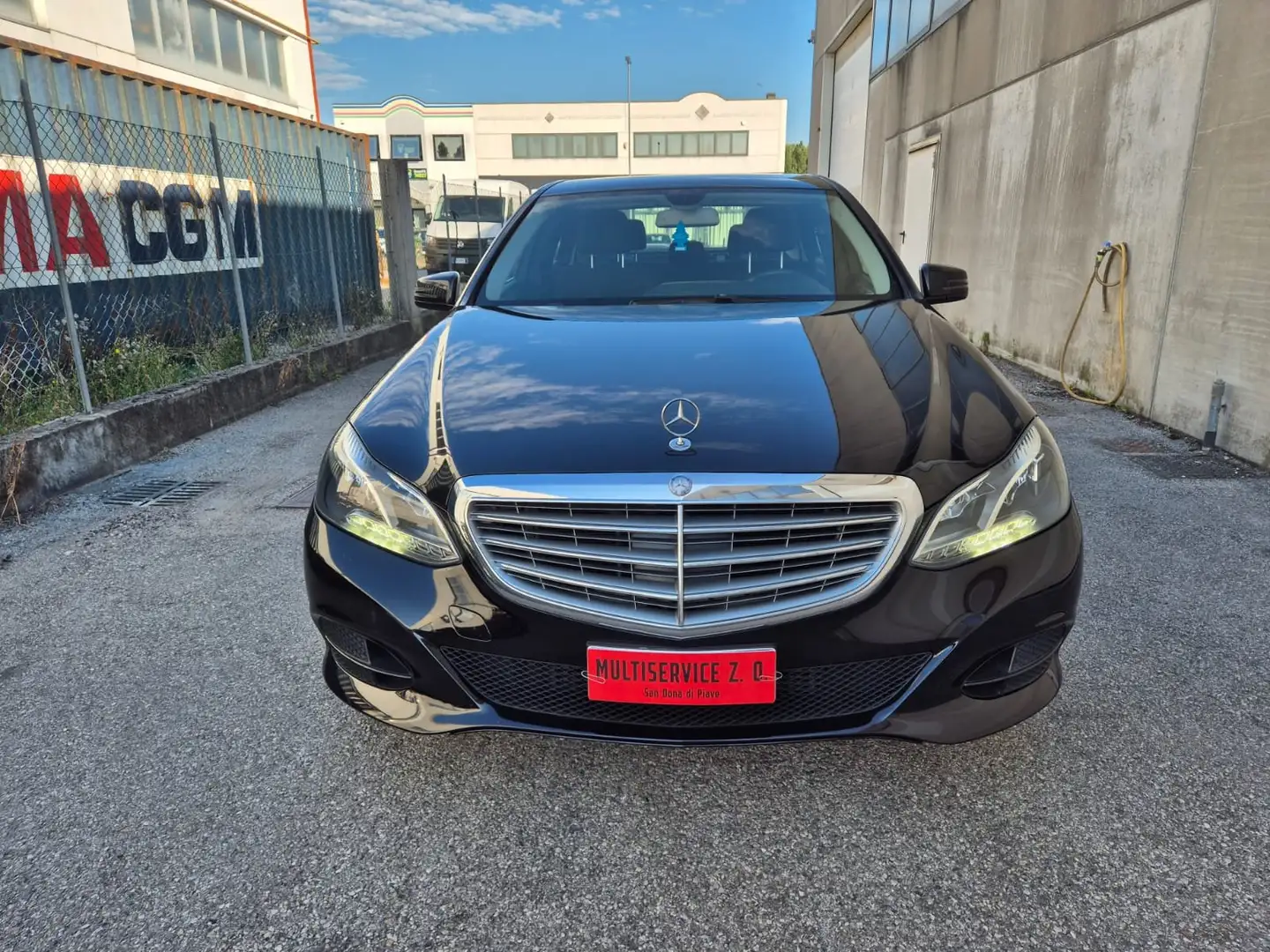 Mercedes-Benz 220 220 Automatica Elegance Negru - 1