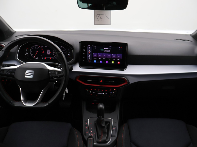 SEAT Ibiza Ibiza FR Edition 1.5TSI 150PK *AUTOMAAT*CRUISE CONTROL*BLTH*DAB RADIO*APP-CONNECT*...* — photo 12