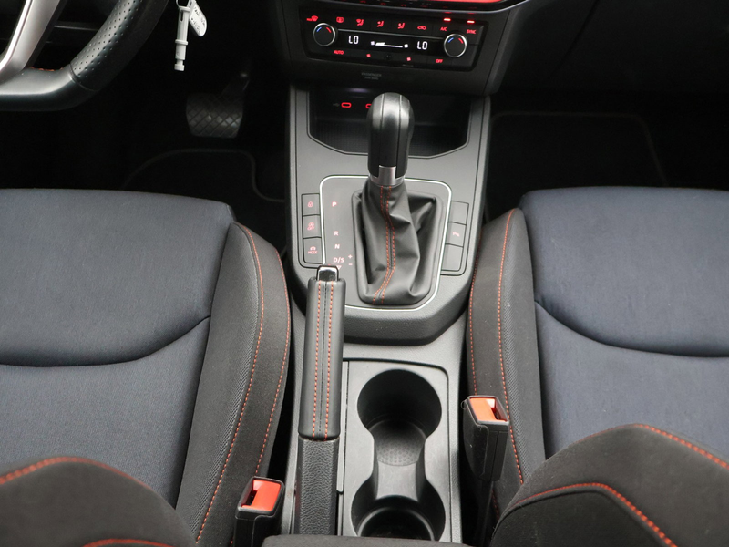 SEAT Ibiza Ibiza FR Edition 1.5TSI 150PK *AUTOMAAT*CRUISE CONTROL*BLTH*DAB RADIO*APP-CONNECT*...* — photo 14