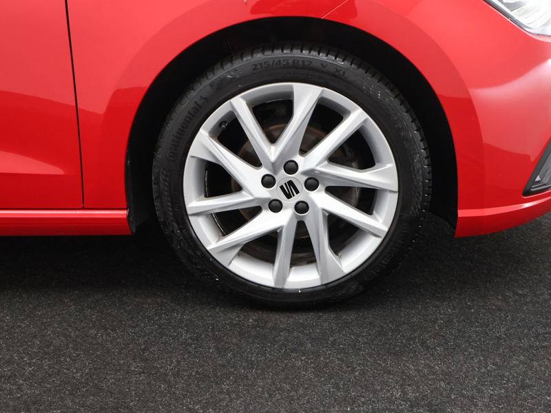 SEAT Ibiza Ibiza FR Edition 1.5TSI 150PK *AUTOMAAT*CRUISE CONTROL*BLTH*DAB RADIO*APP-CONNECT*...* — photo 9