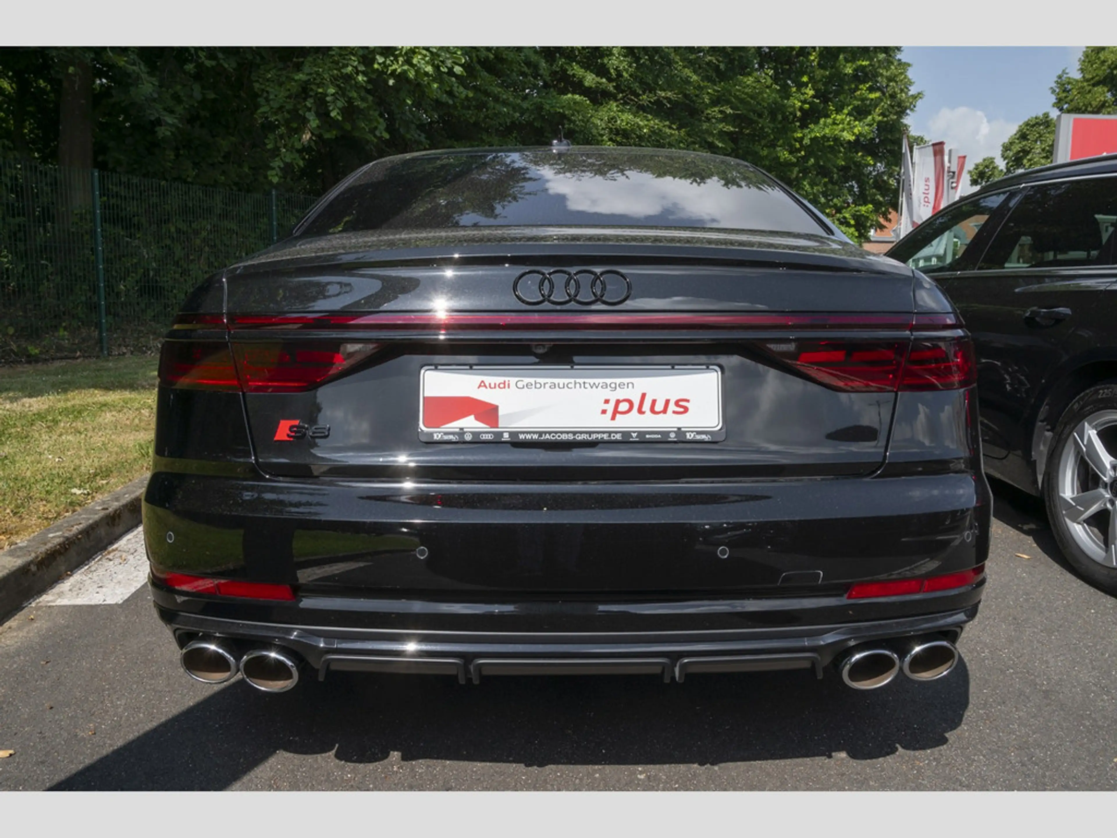 Audi S8 4.0 TFSI quattro Pano/Optik schwarz/HUD/Top View/B&O/Rear Seat Remo — photo 5