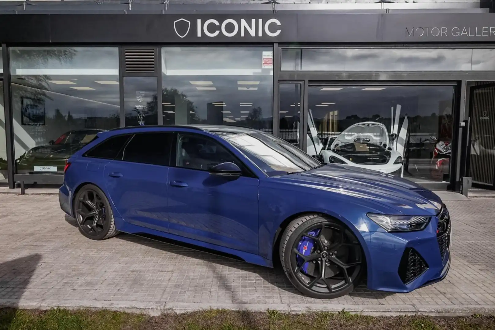 Audi RS6 Avant Performance 463kW Azul - 1