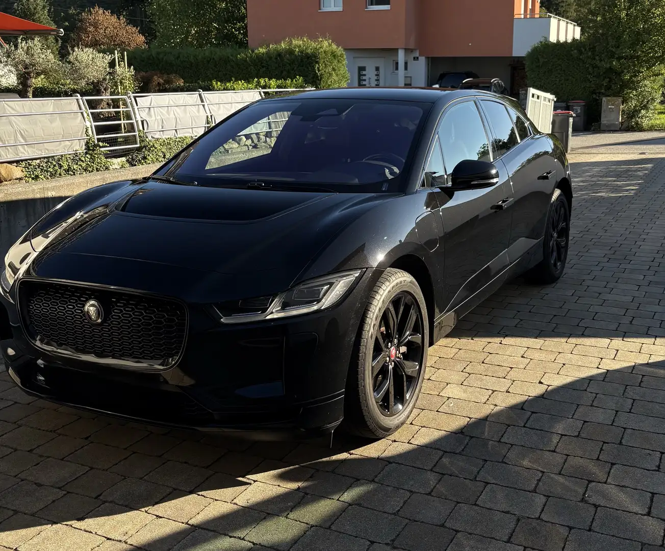 Jaguar I-Pace Austria Edition EV320 90kWh AWD - 1