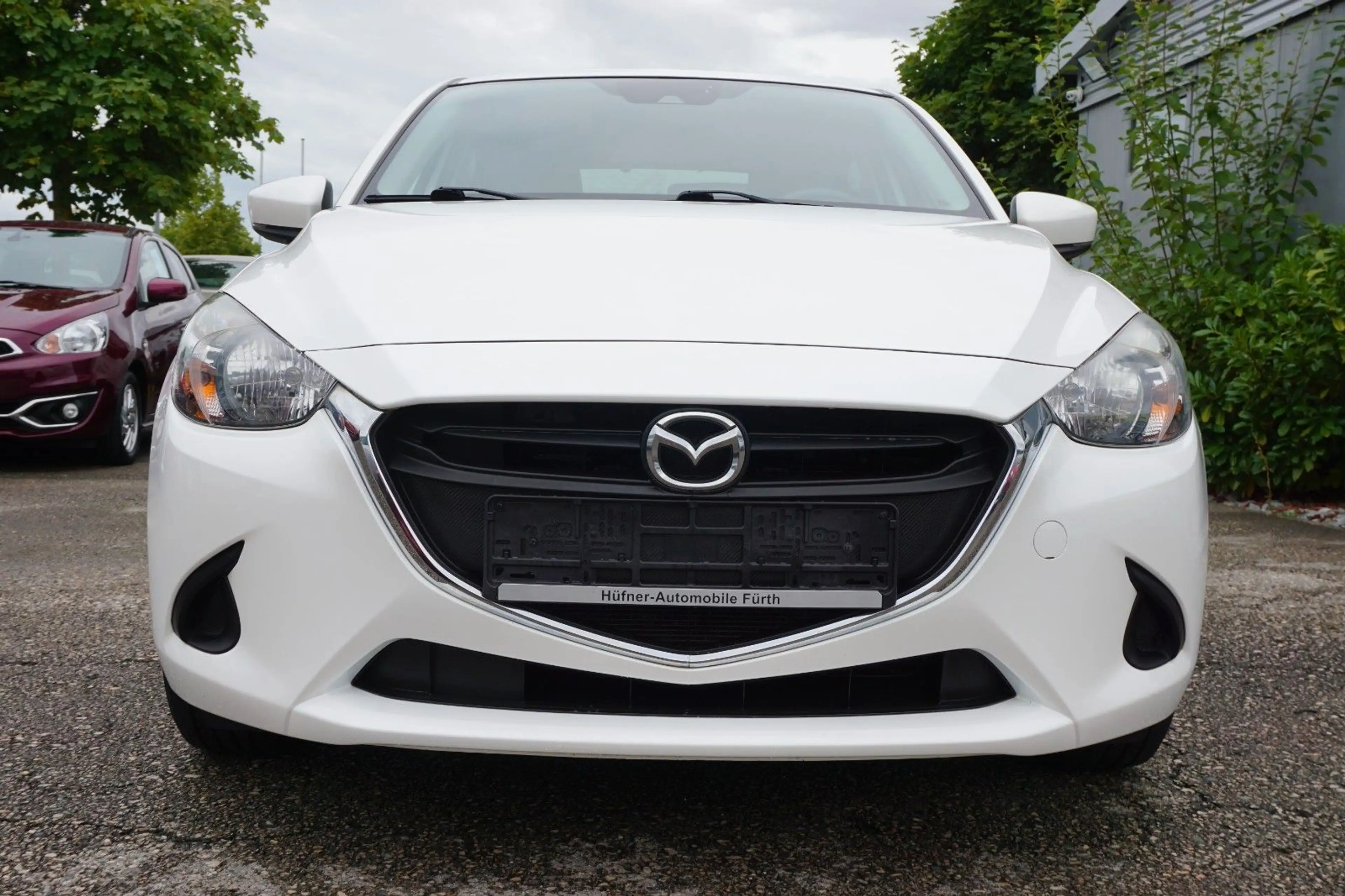 Mazda 2 Lim. Kizoku *Navi*Einparkhilfe*Sitzheizung*AHK — photo 7