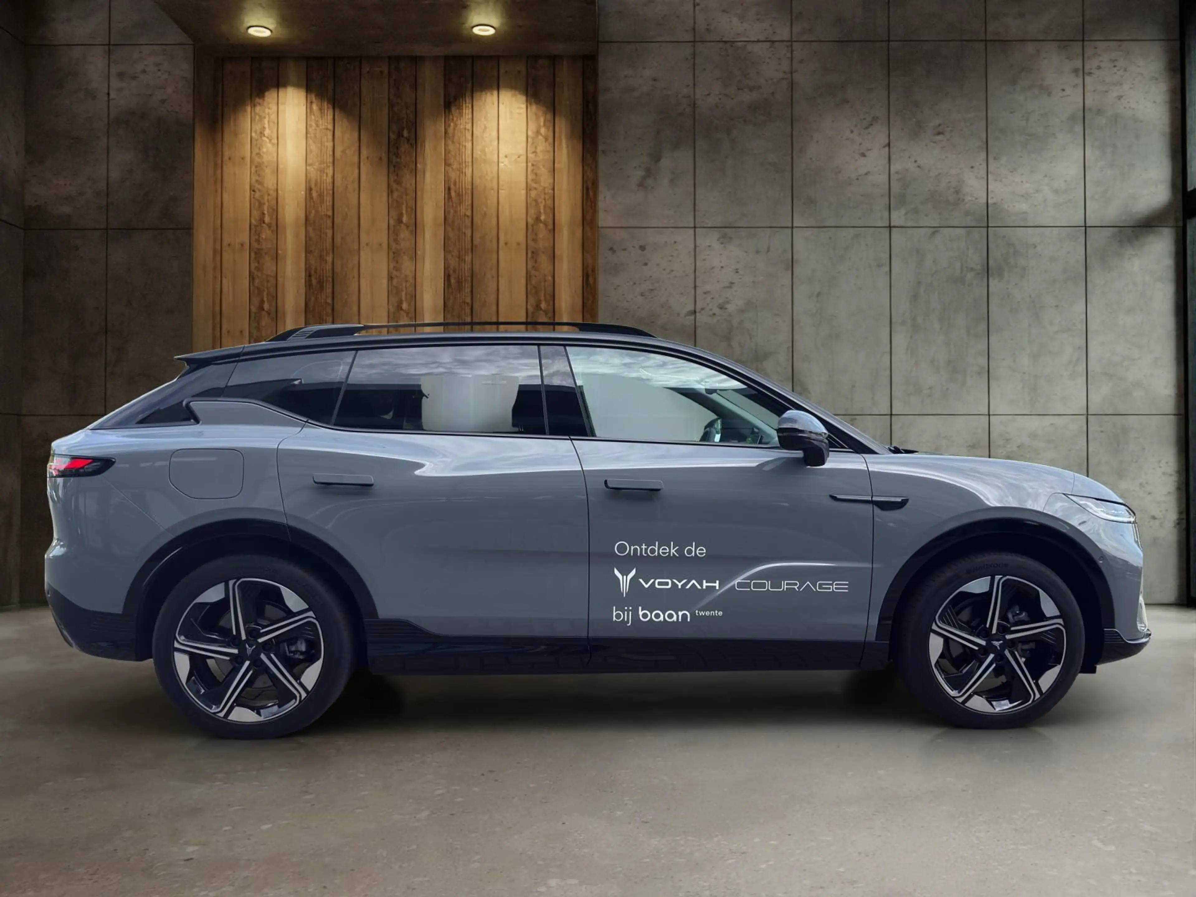 Voyah Courage Business Edition 80 kWh — photo 7