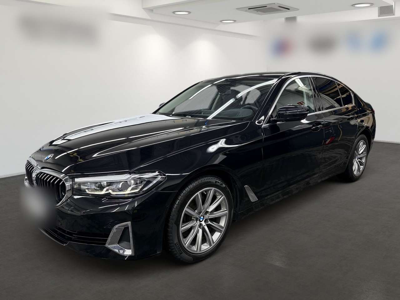 BMW-520-d xDrive Limousine*Luxury Line*HeadUp*Komfortsitz*