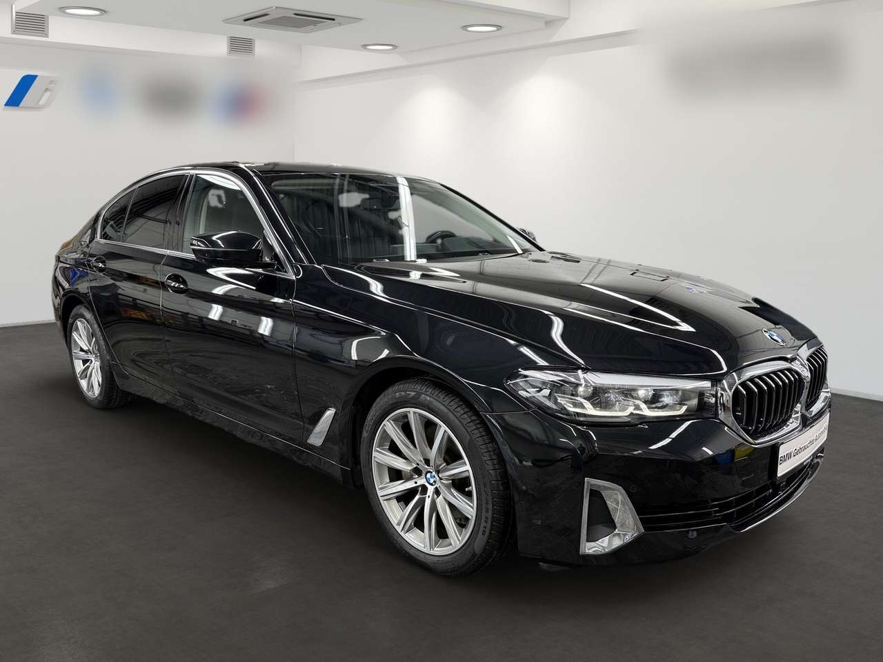 BMW-520-d xDrive Limousine*Luxury Line*HeadUp*Komfortsitz*