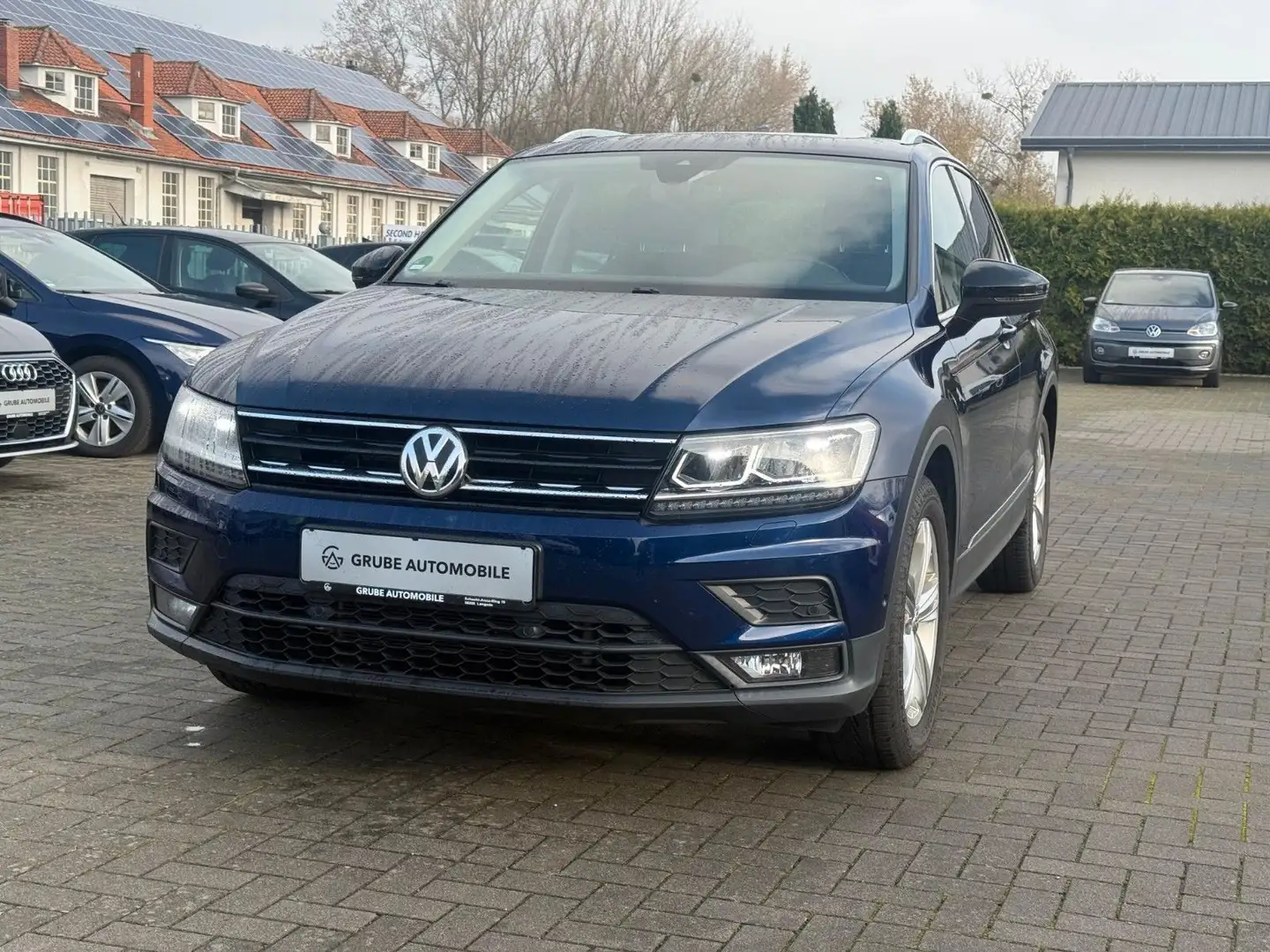 Volkswagen Tiguan IQ.DRIVE LED*PANO*NAV*4xSHZ*AHK*ACC Bleu - 1