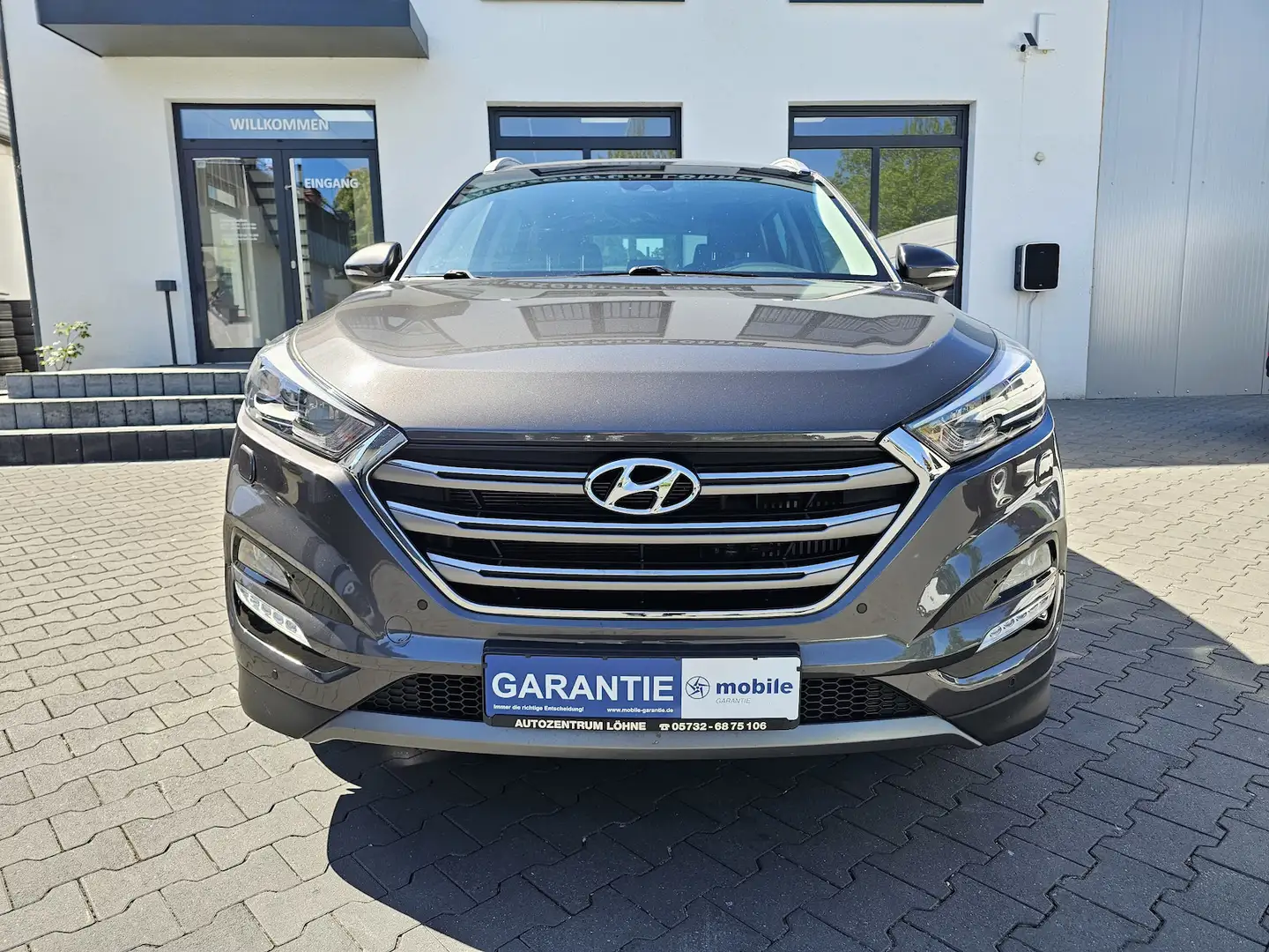Hyundai TUCSON 1.6 TGDI Advantage 4WD LED AHK RFK NAVI Grau - 2