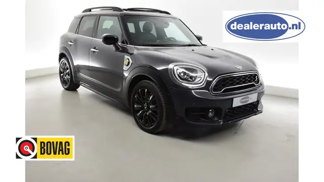 MINI Cooper SE Countryman 2.0 ALL4-PANORAMA-LEDER-HARMANKARDON-CAMERA , schu