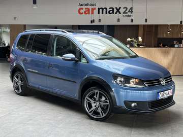 CrossTouran AHK Navi Pano Tempomat SHZ