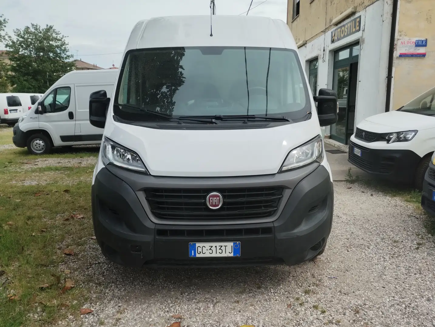 Fiat Ducato 33 2.3 MJT 140CV PM-TM Furgone Weiß - 1