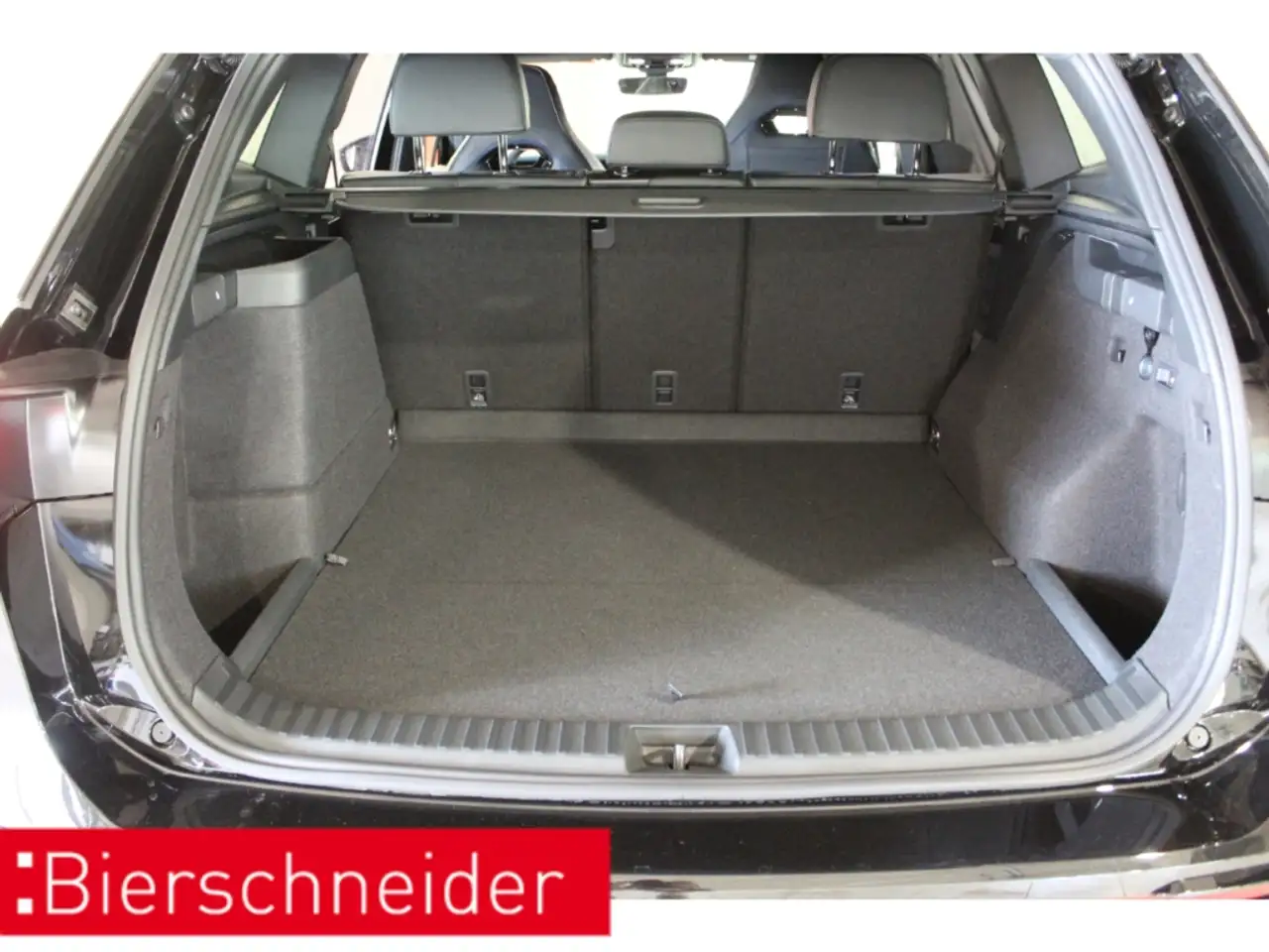 Volkswagen Tayron 1.5 TSI DSG e-Hybrid 2x R-Line Black Style AHK MAT 14