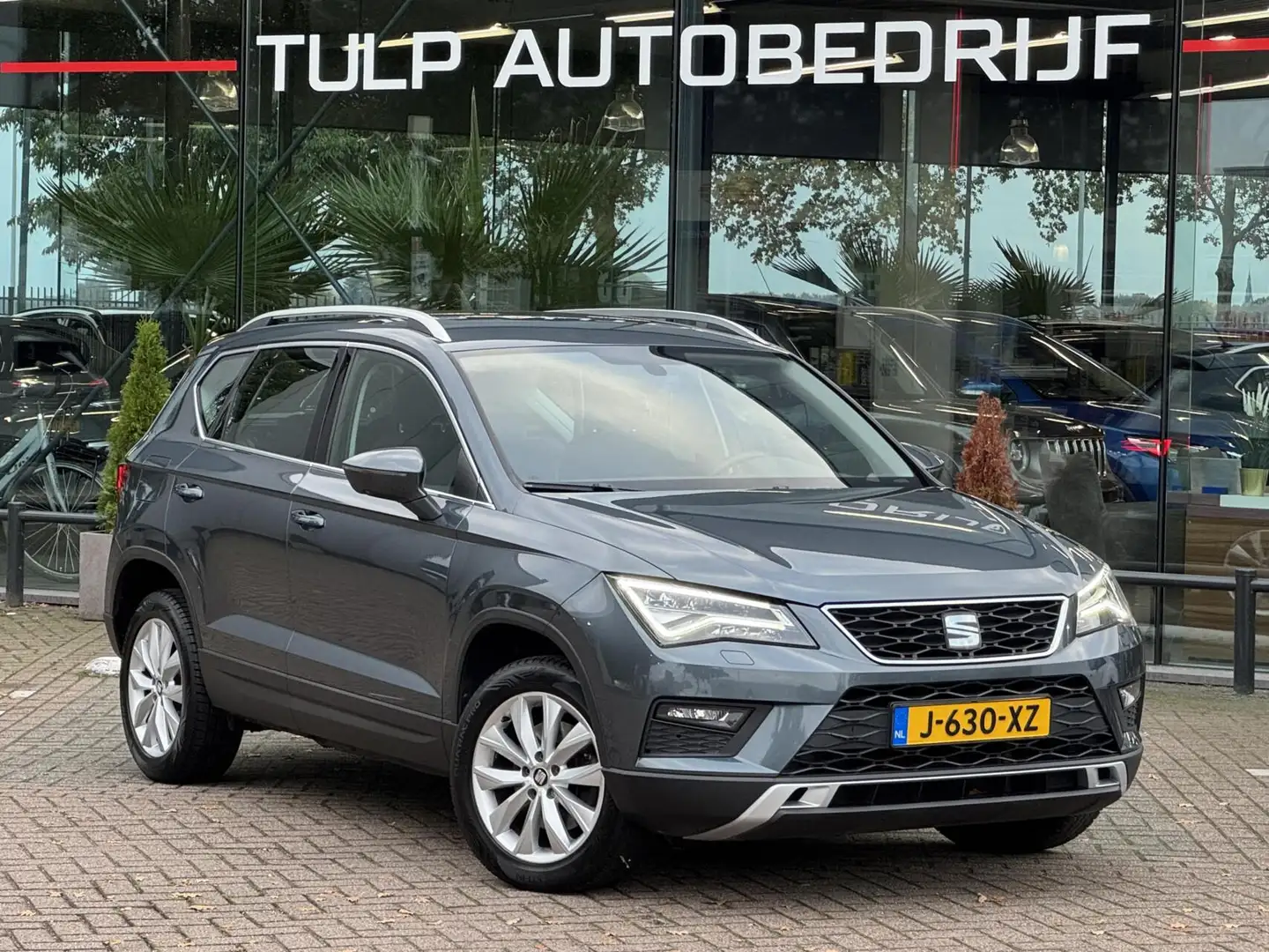 SEAT Ateca 1.4 EcoTSI Style Automaat 2017 1e eigenaar Grijs - 1