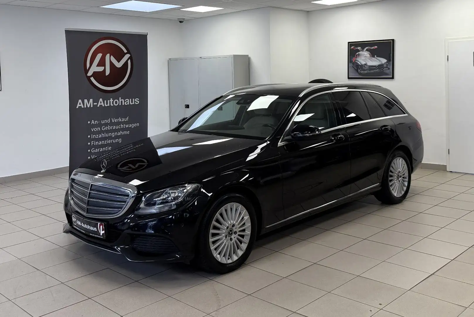 Mercedes-Benz C 300 T BT Hybrid / h *Luxury*Leder*Comand* Чёрный - 1