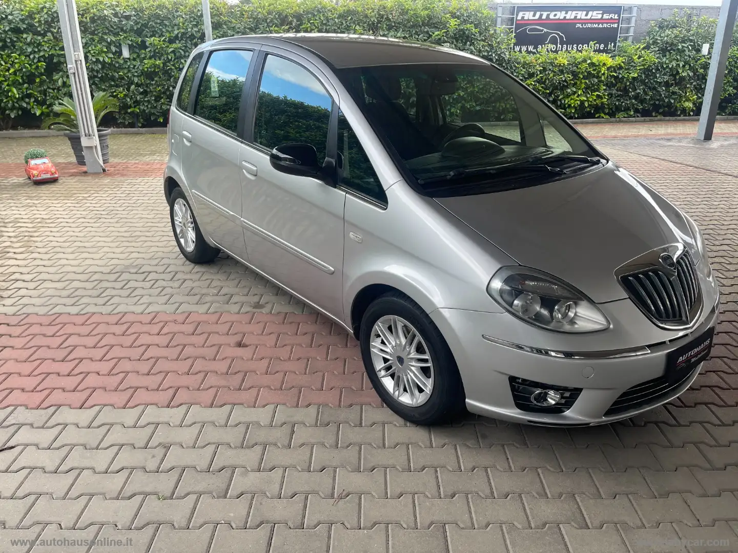 Lancia MUSA 1.3 MJT 95 CV S&S Oro Zilver - 1