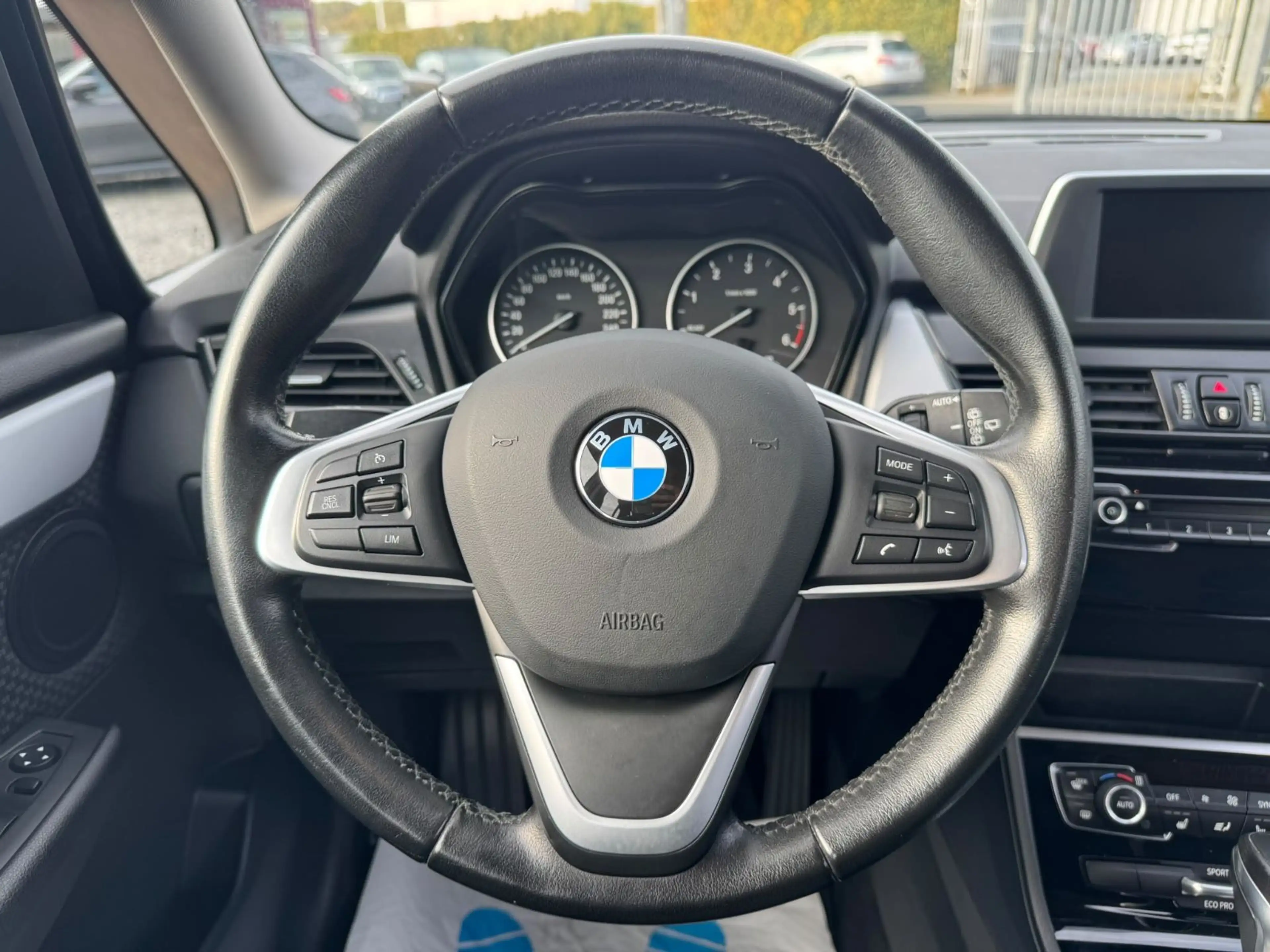 BMW 218 Gran Tourer 218 d Advan.  Aut. Navi LED 7-Sitzer — photo 11