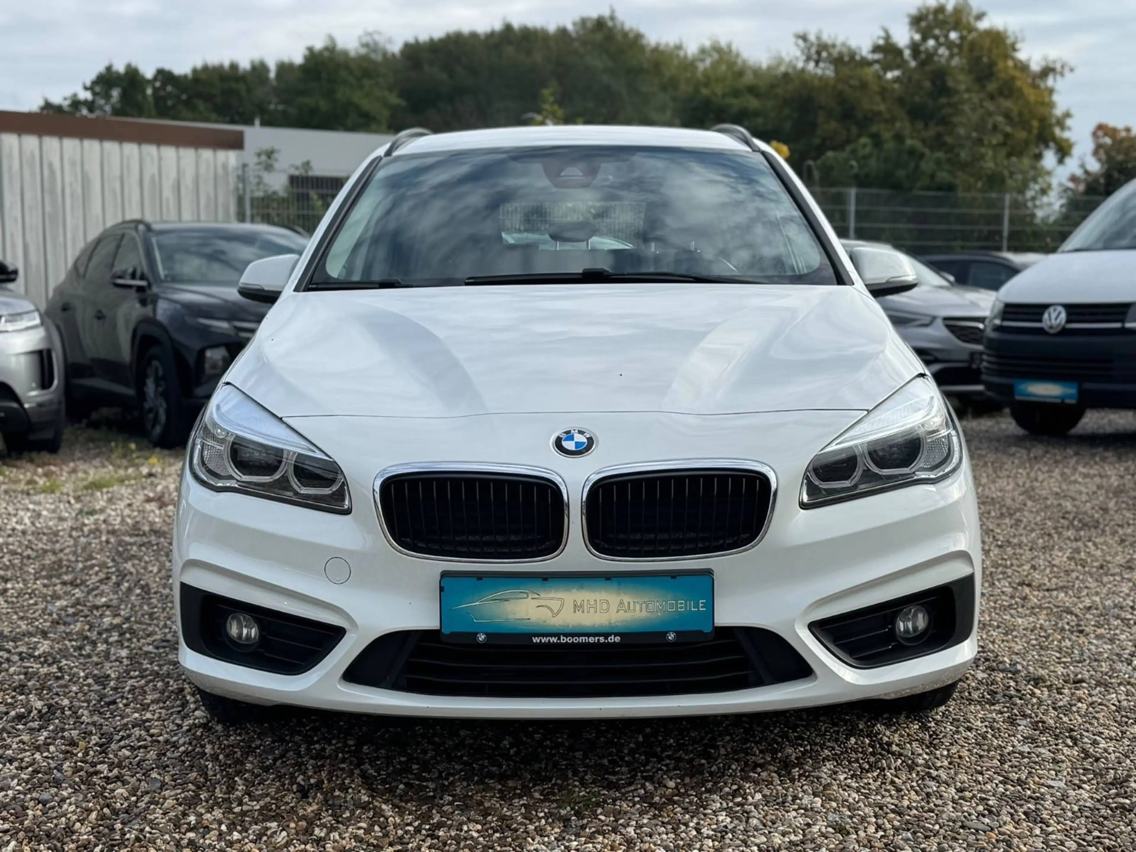 BMW 218 Gran Tourer 218 d Advan.  Aut. Navi LED 7-Sitzer — photo 2