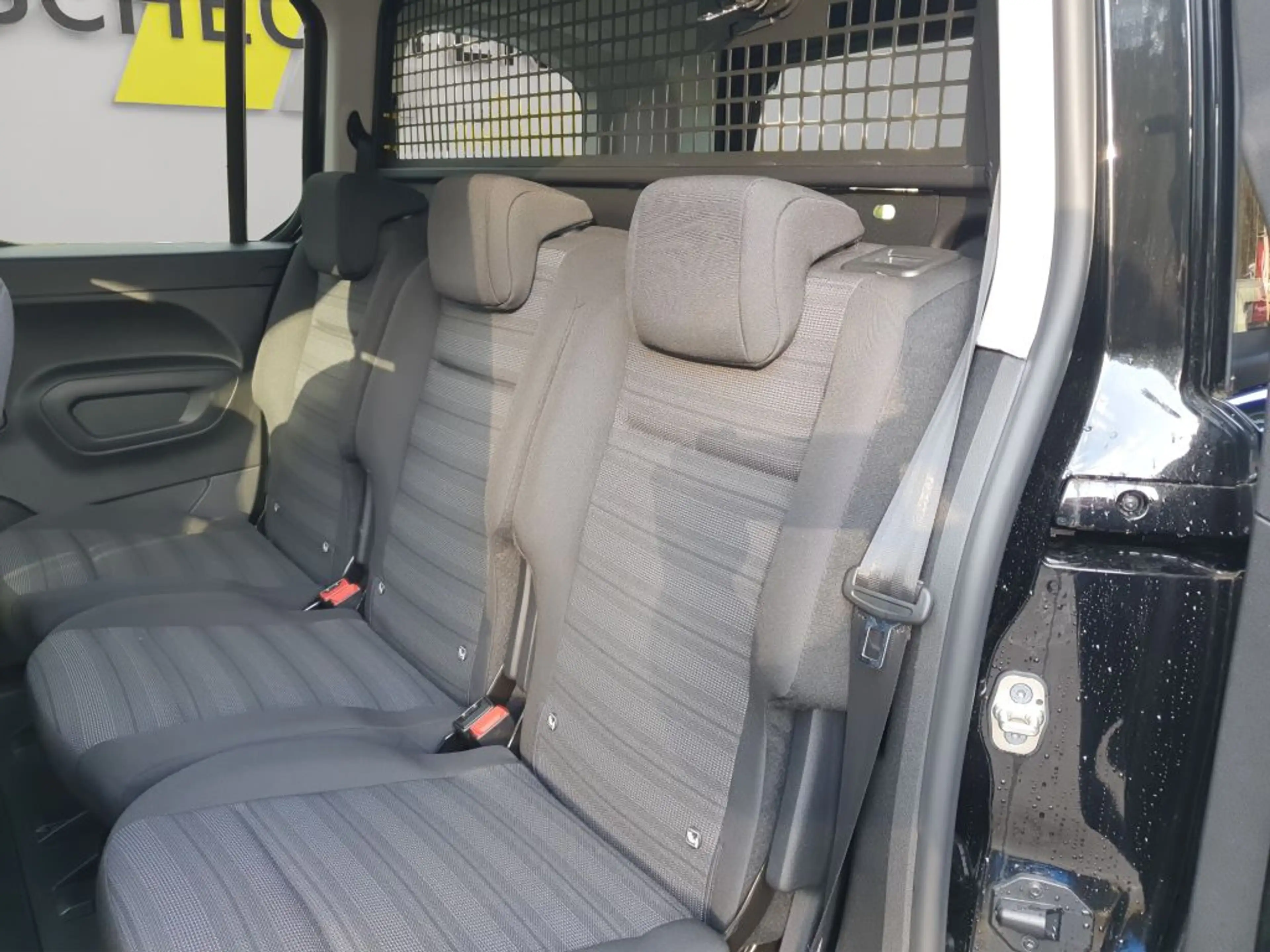 Opel Combo Life 1.5 D Start/Stop Ultimate N1 — photo 15