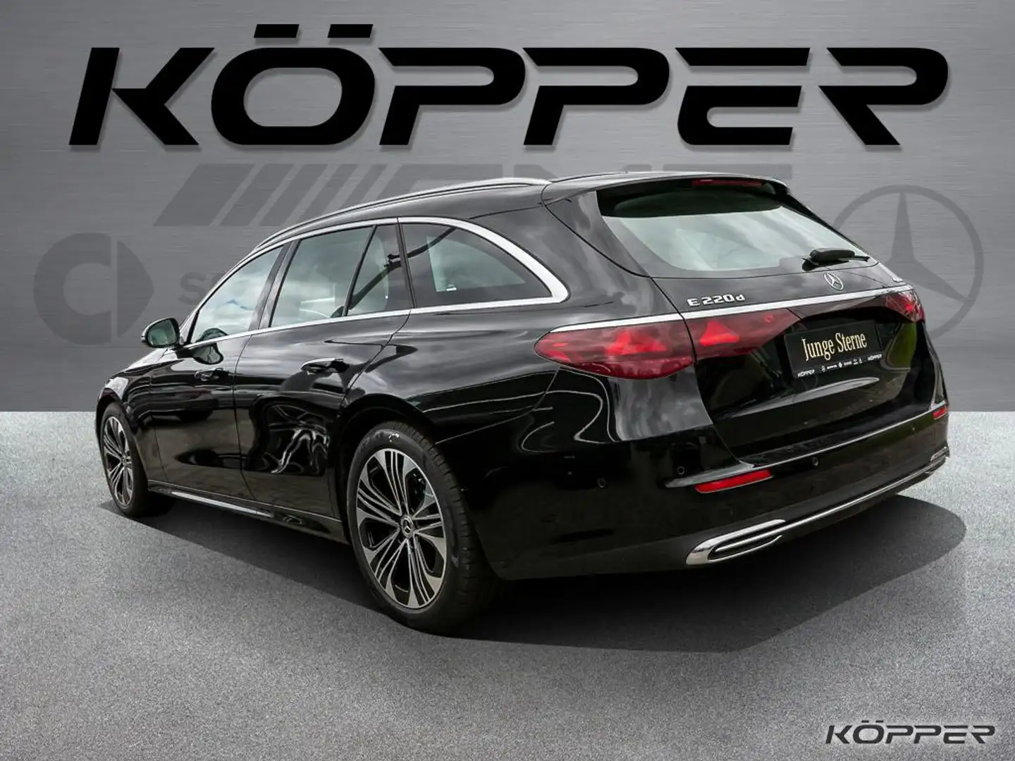 Mercedes-Benz E 220 d T 4M Avantgarde AHK Pano Distronic Black Schwarz - 2