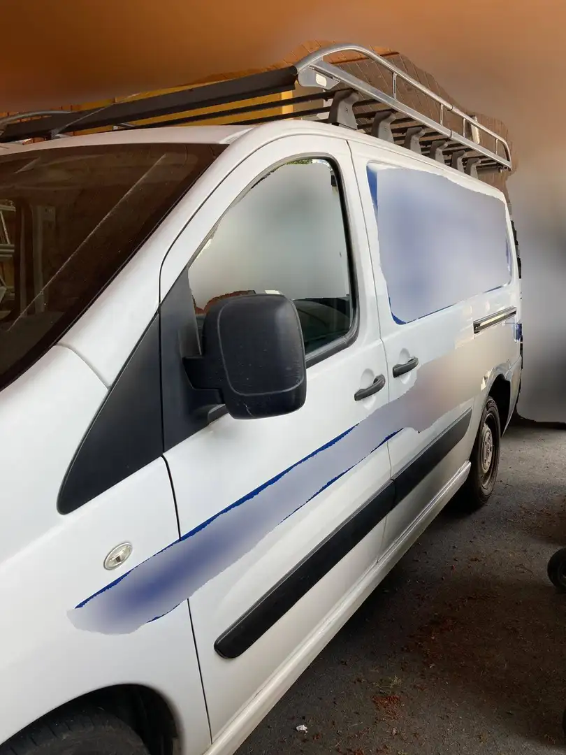 Toyota Proace Pro Ace 2,0 D-4D 130 L2H1 Weiß - 2