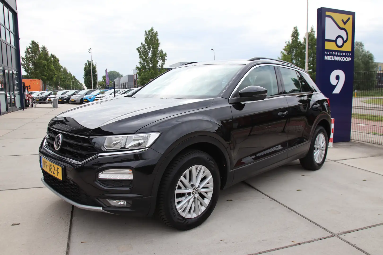Volkswagen T-Roc 1.0 TSI Style Clima, ACC, Trekhaak, NL auto Zomer Zwart - 1
