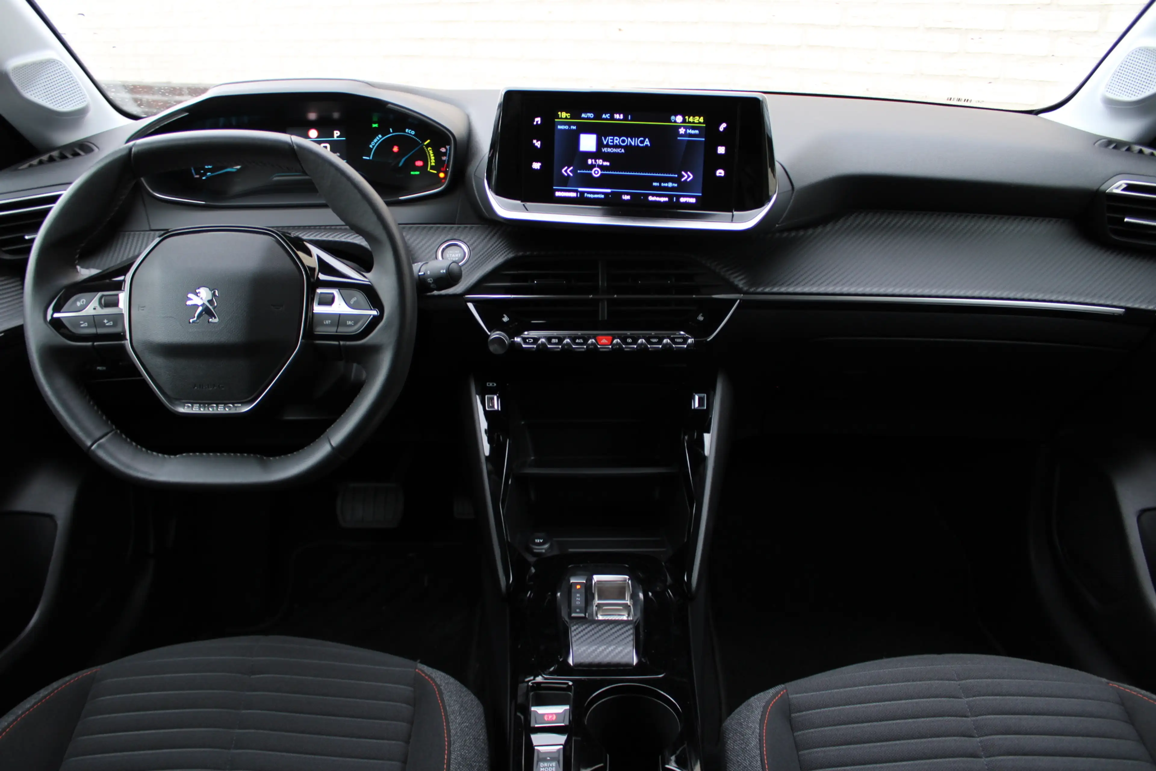 Peugeot e-208 EV Active 50 kWh | Cruise control | Carplay | Stoe — photo 5