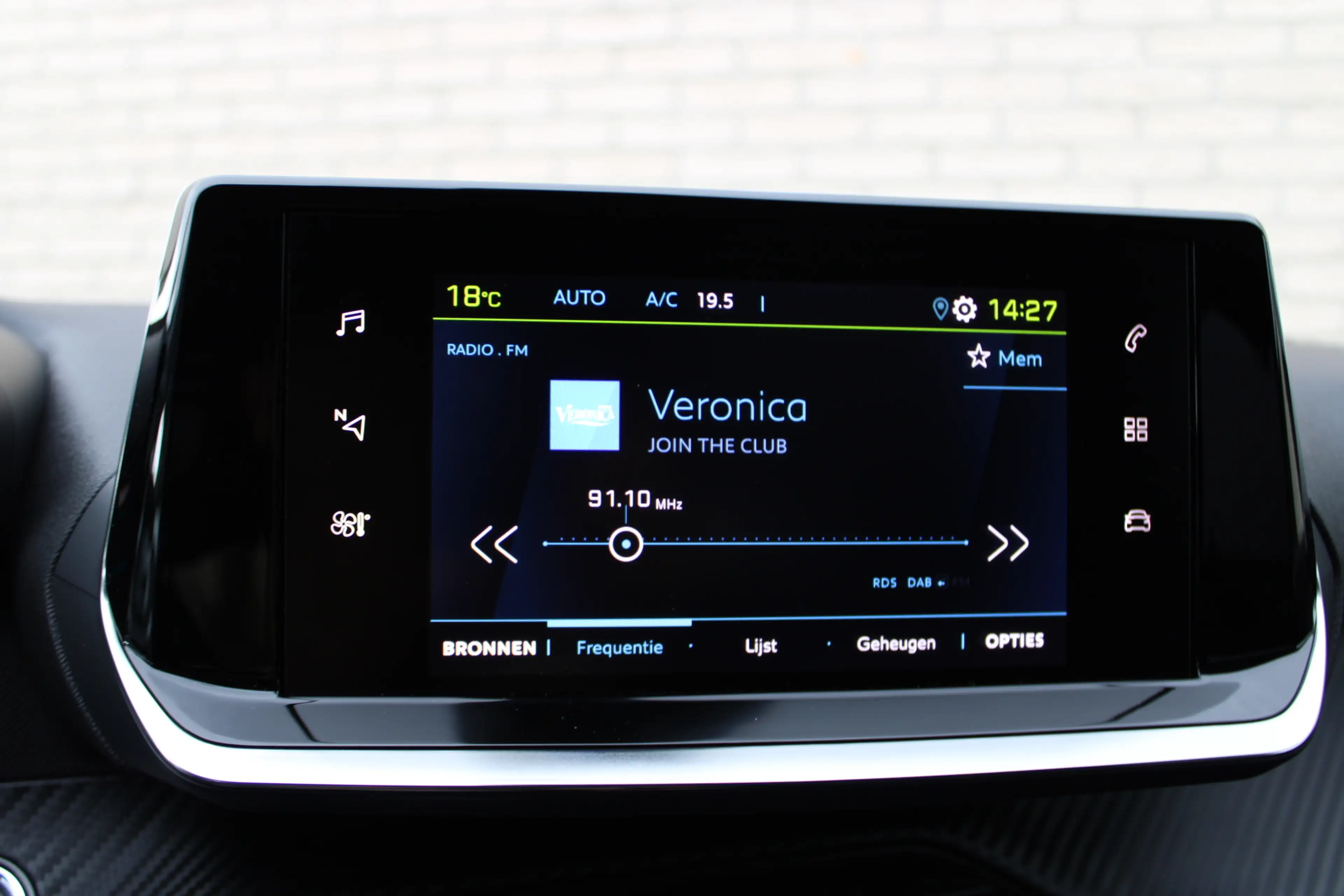 Peugeot e-208 EV Active 50 kWh | Cruise control | Carplay | Stoe — photo 12