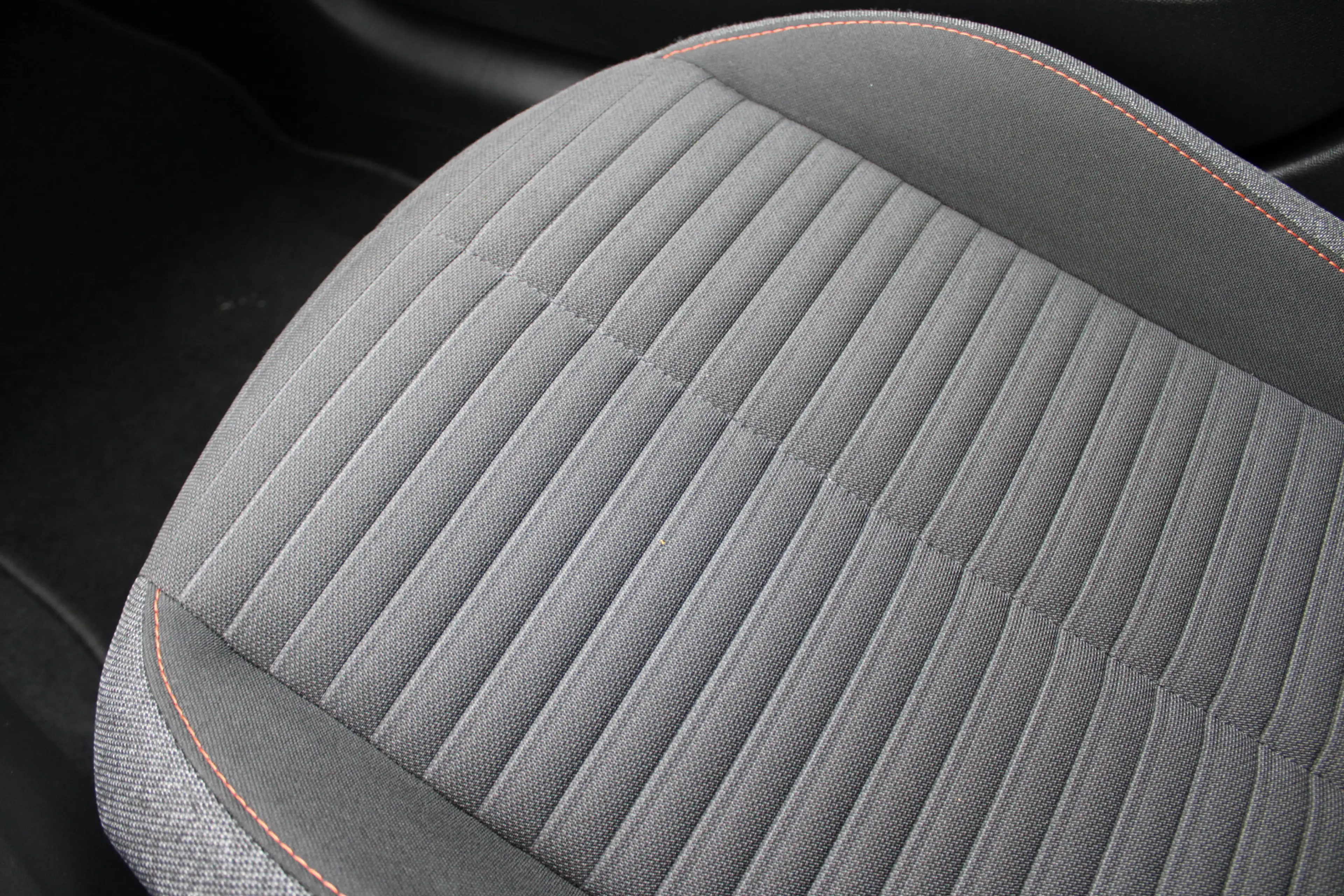 Peugeot e-208 EV Active 50 kWh | Cruise control | Carplay | Stoe — photo 21