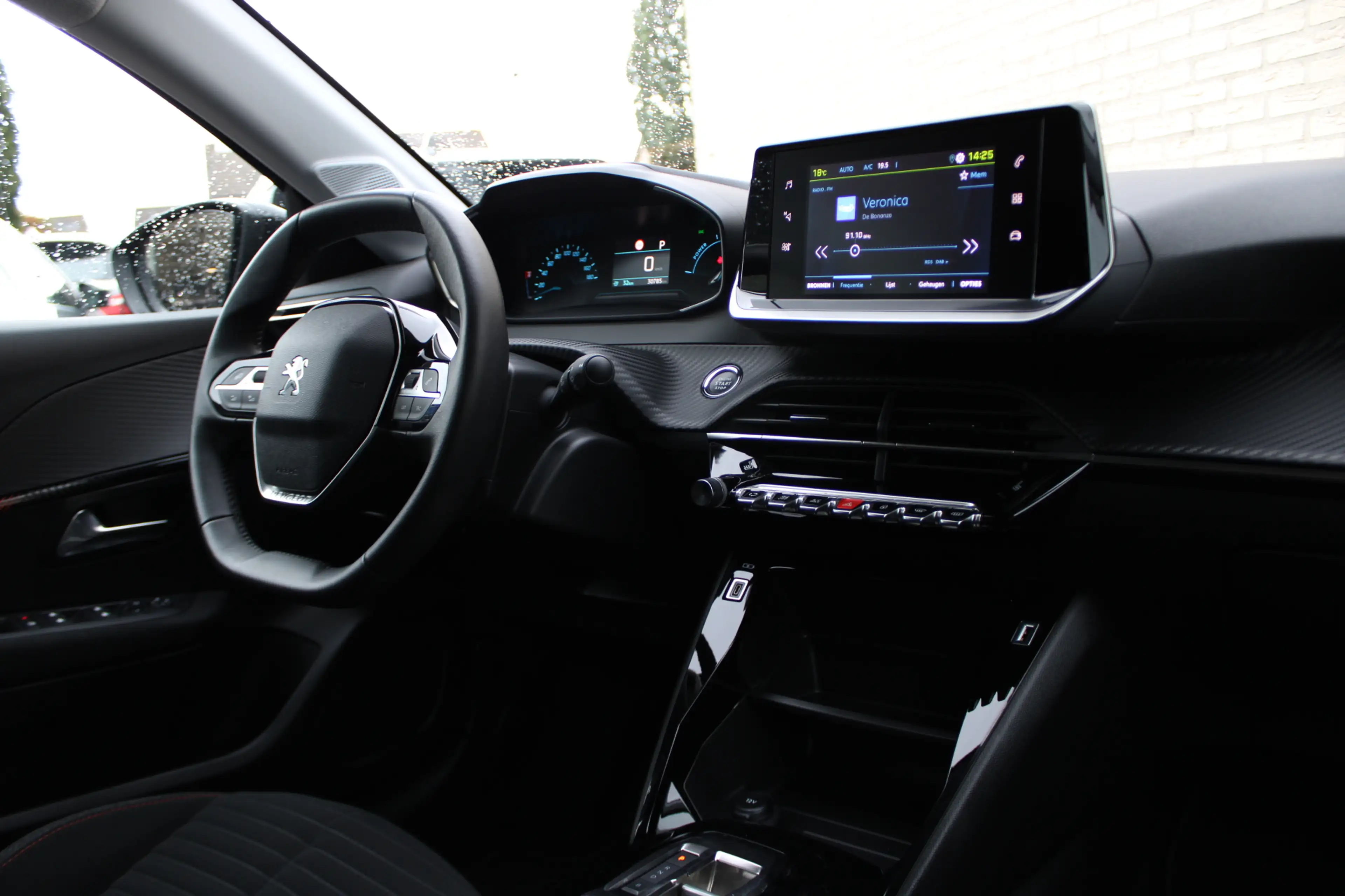 Peugeot e-208 EV Active 50 kWh | Cruise control | Carplay | Stoe — photo 6