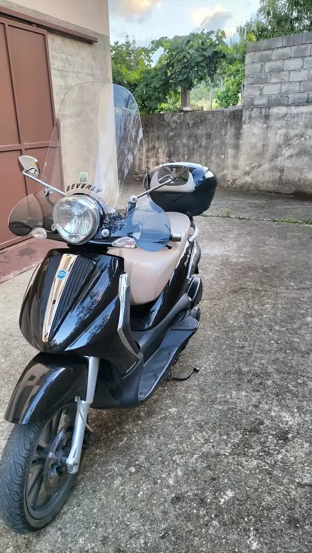 Piaggio Beverly 300 Tourer Nero - 2