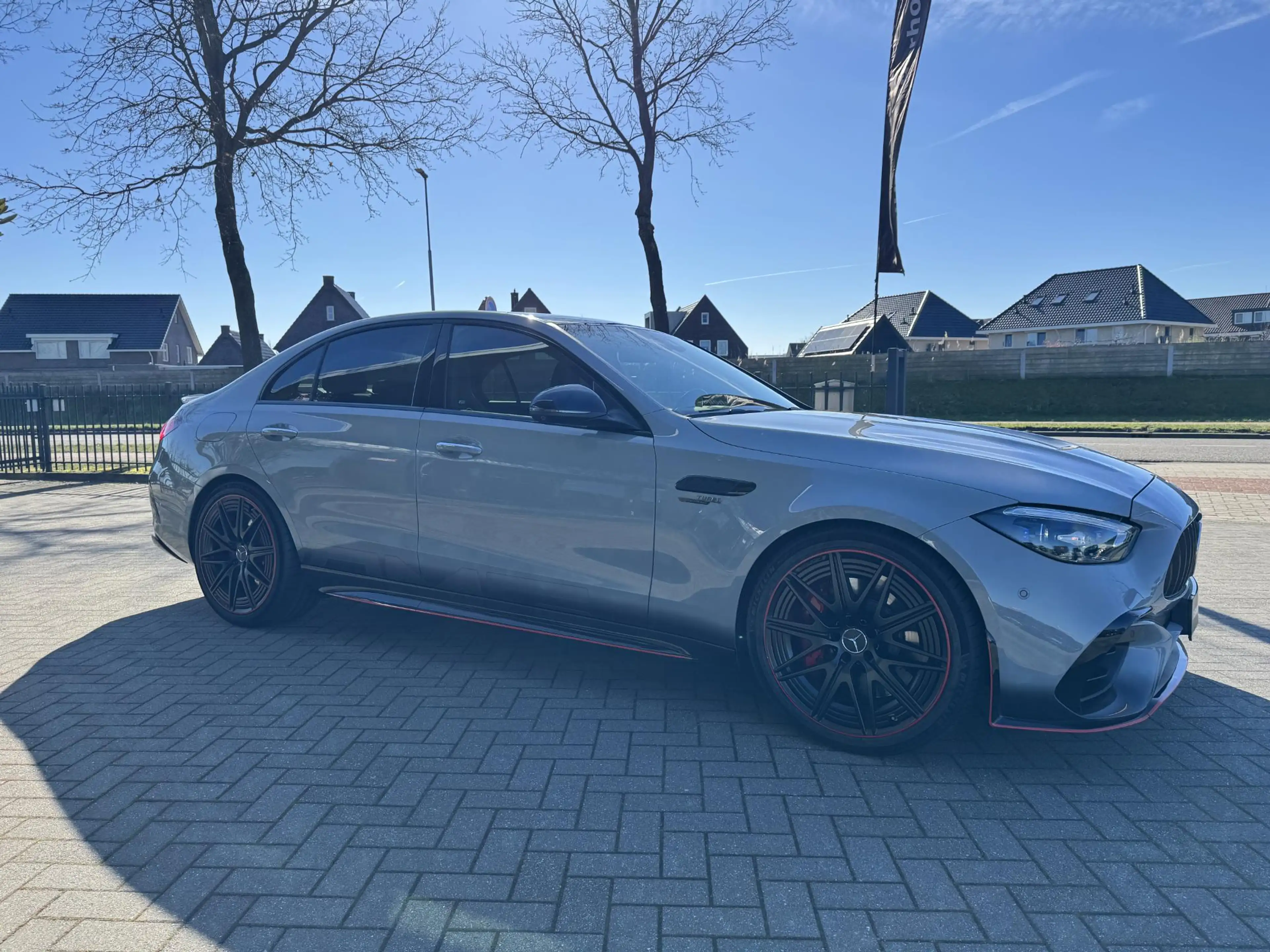 Mercedes-Benz C 63 AMG S E Performance — photo 3