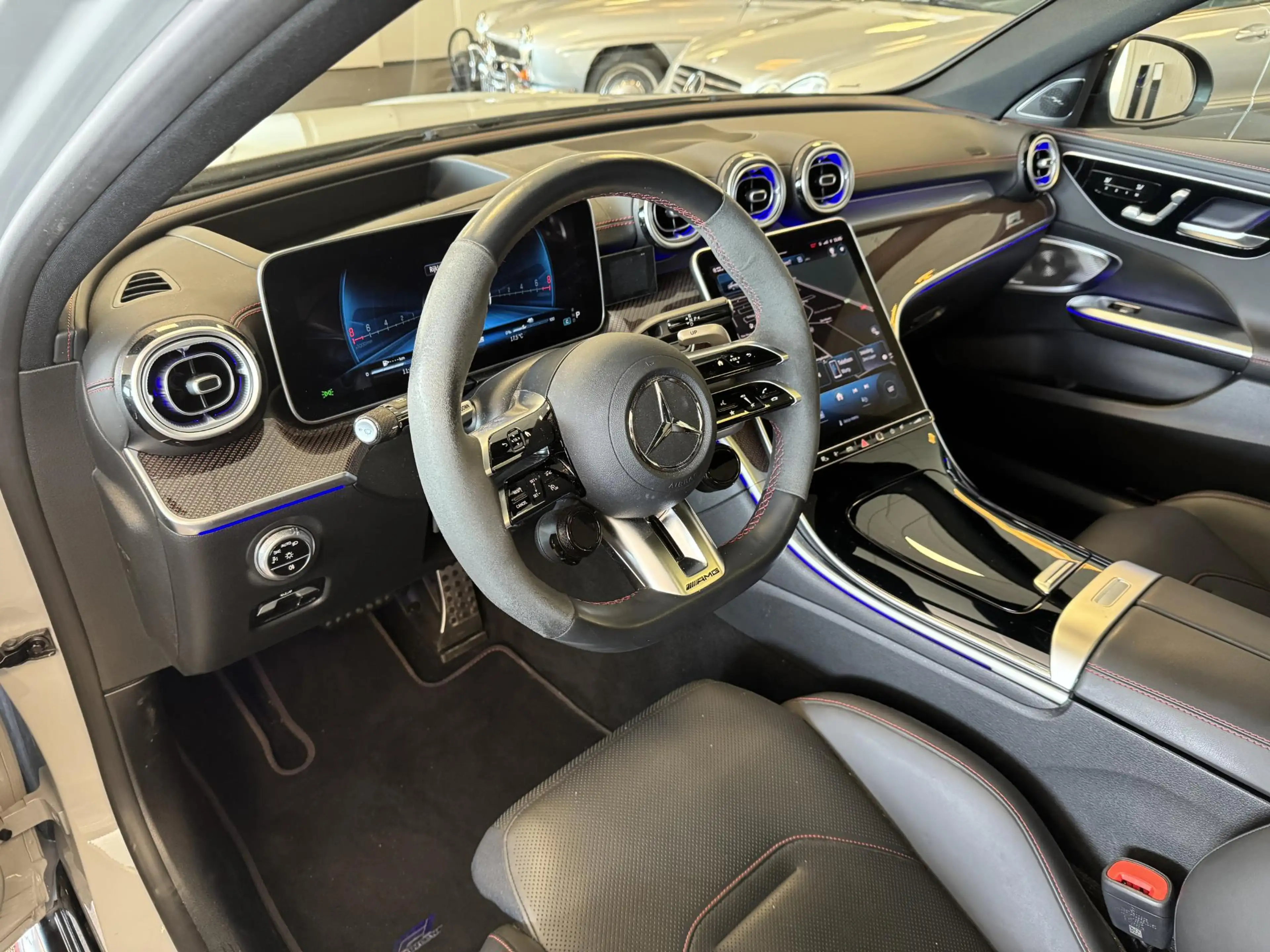 Mercedes-Benz C 63 AMG S E Performance — photo 6