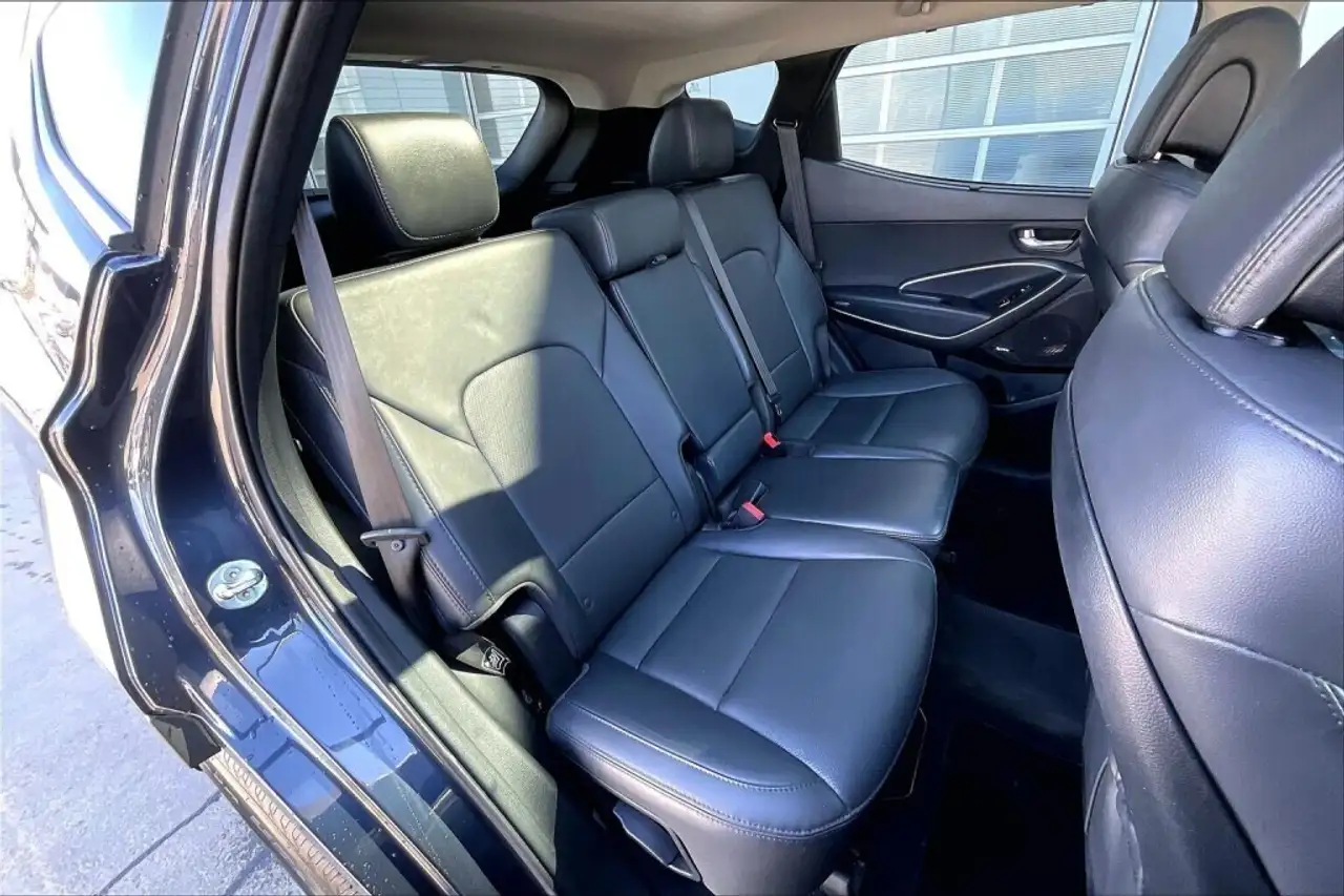 Hyundai SANTA FE снимка Hyundai SANTA FE
