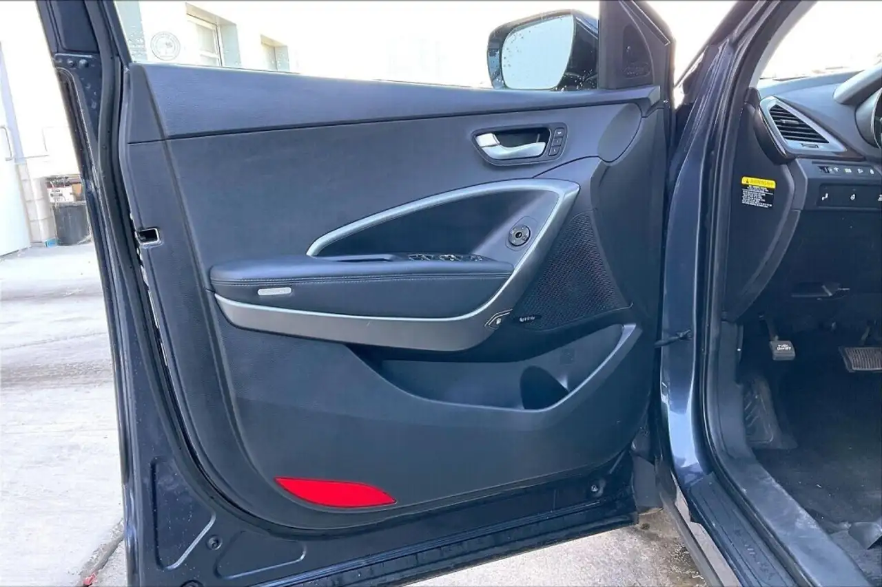 Hyundai SANTA FE снимка Hyundai SANTA FE
