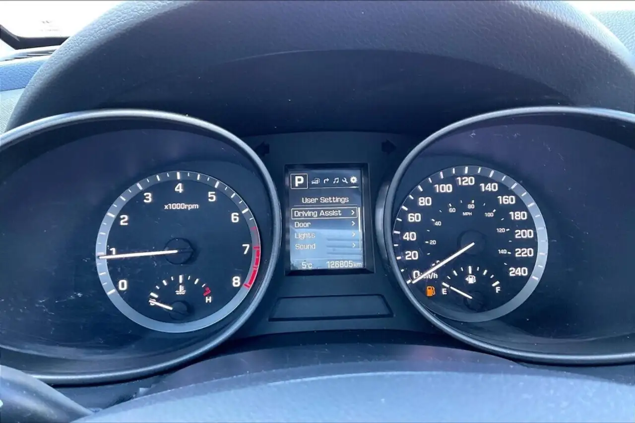 Hyundai SANTA FE снимка Hyundai SANTA FE