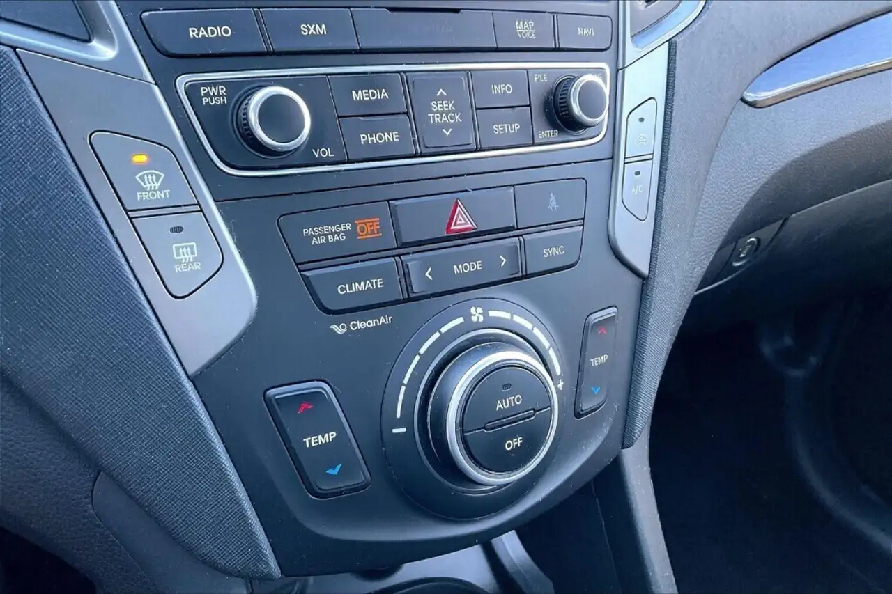 Hyundai SANTA FE снимка Hyundai SANTA FE