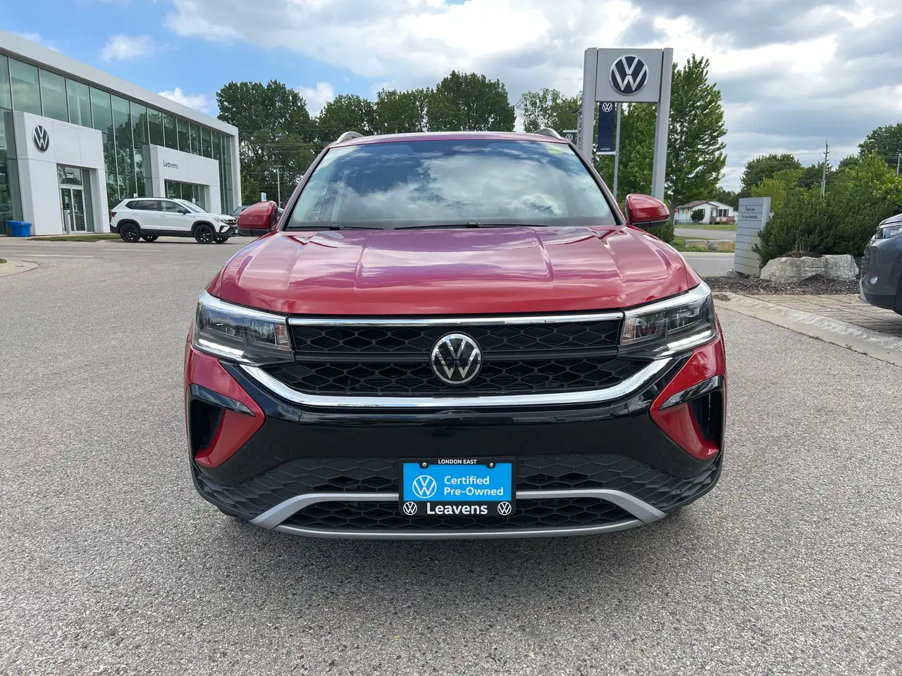 Volkswagen Taos снимка Volkswagen Taos