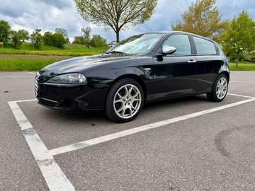 TI-Sport/KLIMA/SCHECKHEFT/CARPLAY/MFL