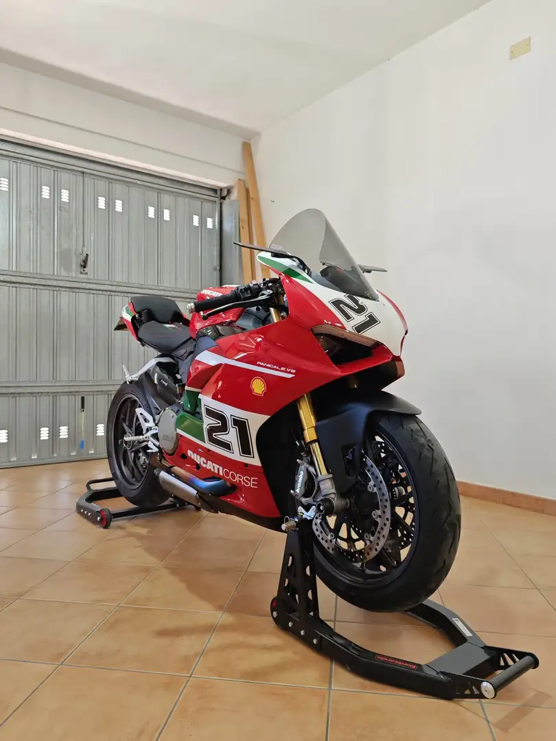Ducati Panigale V2 Bayliss Anniversary Red - 1