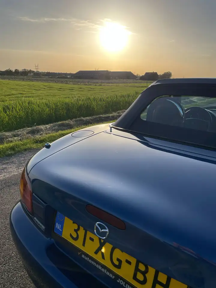 Mazda MX-5 10th Anniversary Edition, foto 7