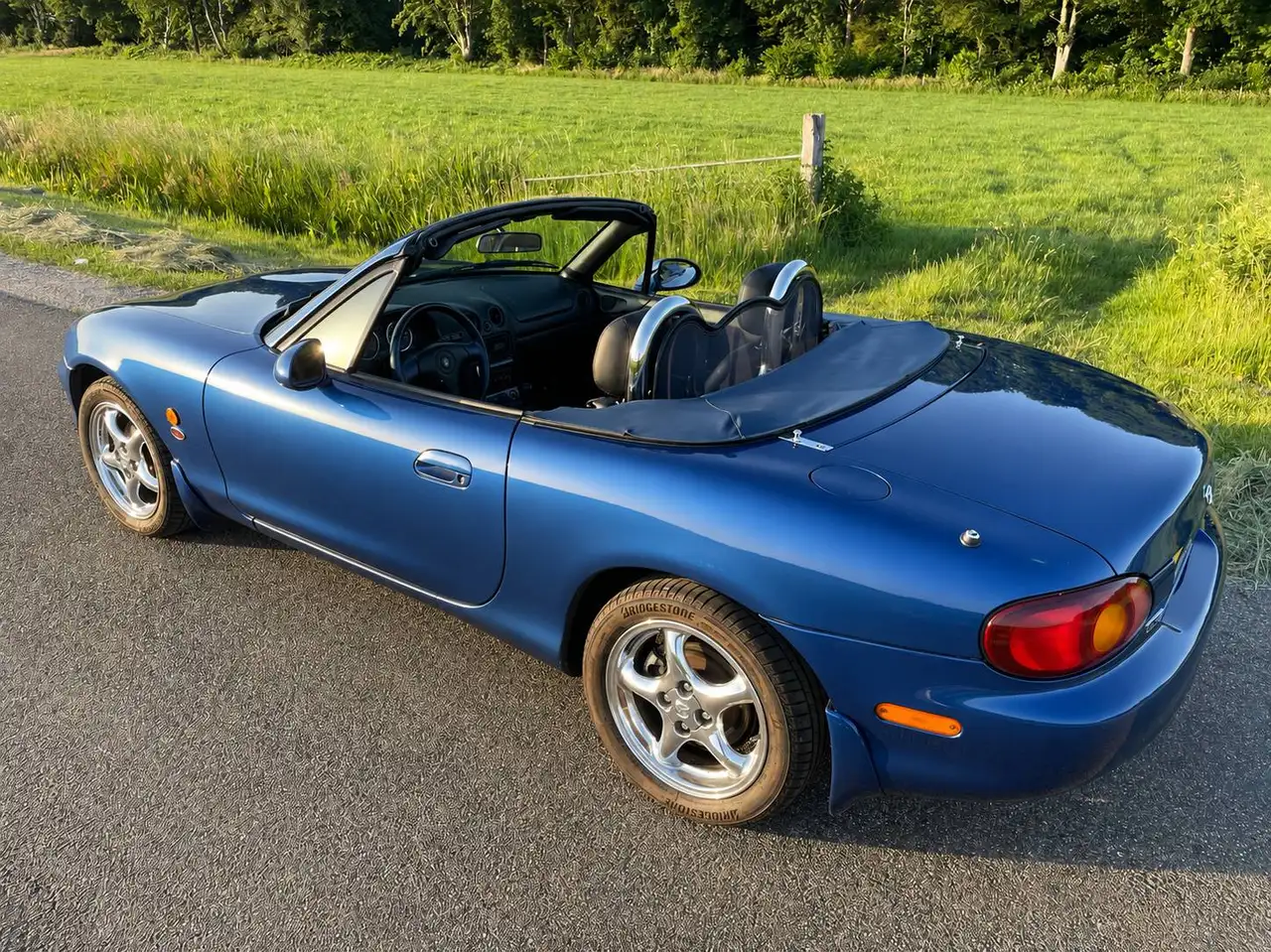 Mazda MX-5 10th Anniversary Edition, foto 10