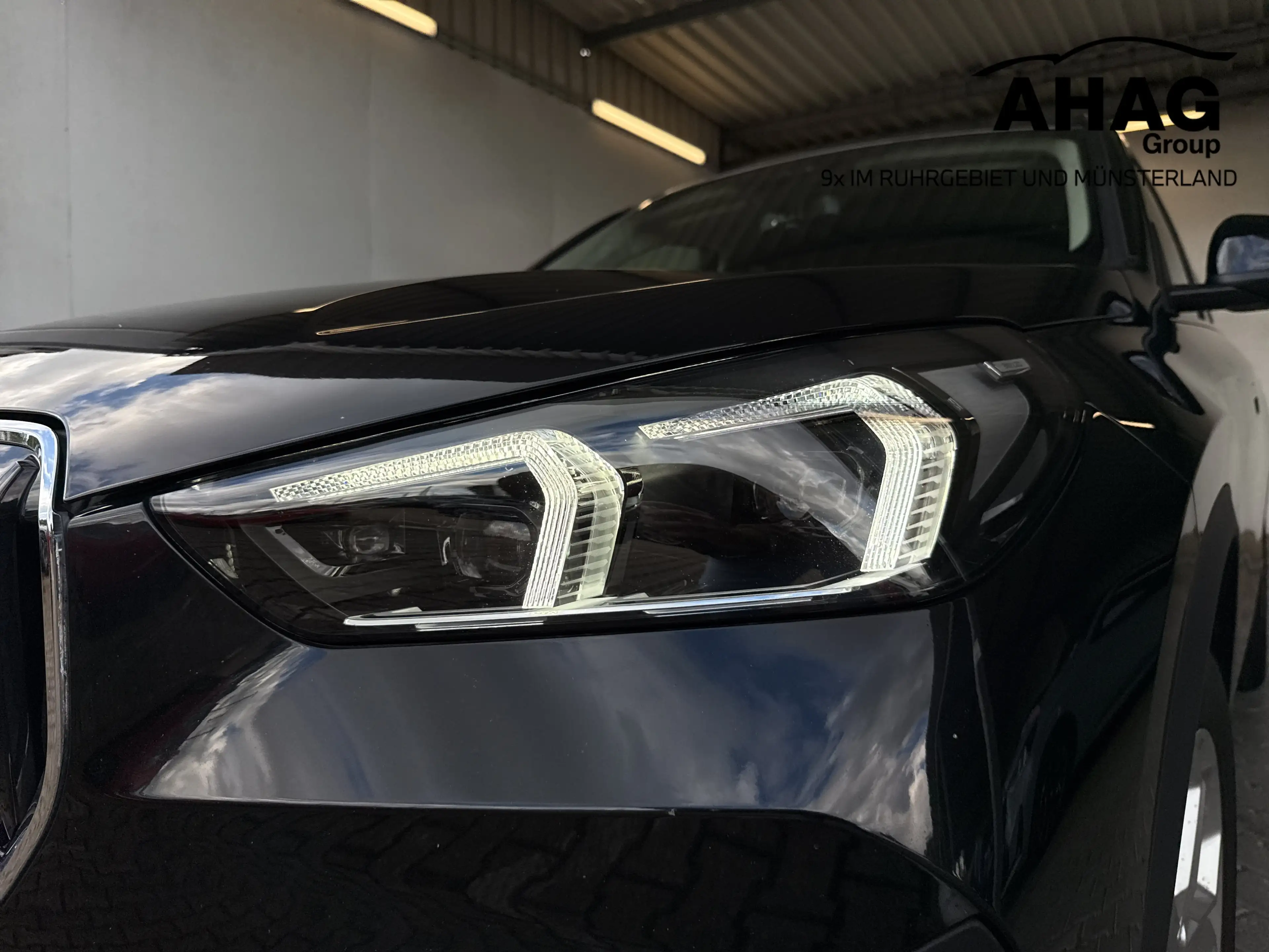 BMW X1 sDrive20i AHK Pano H/K HuD 360° Driv.Prof — photo 14